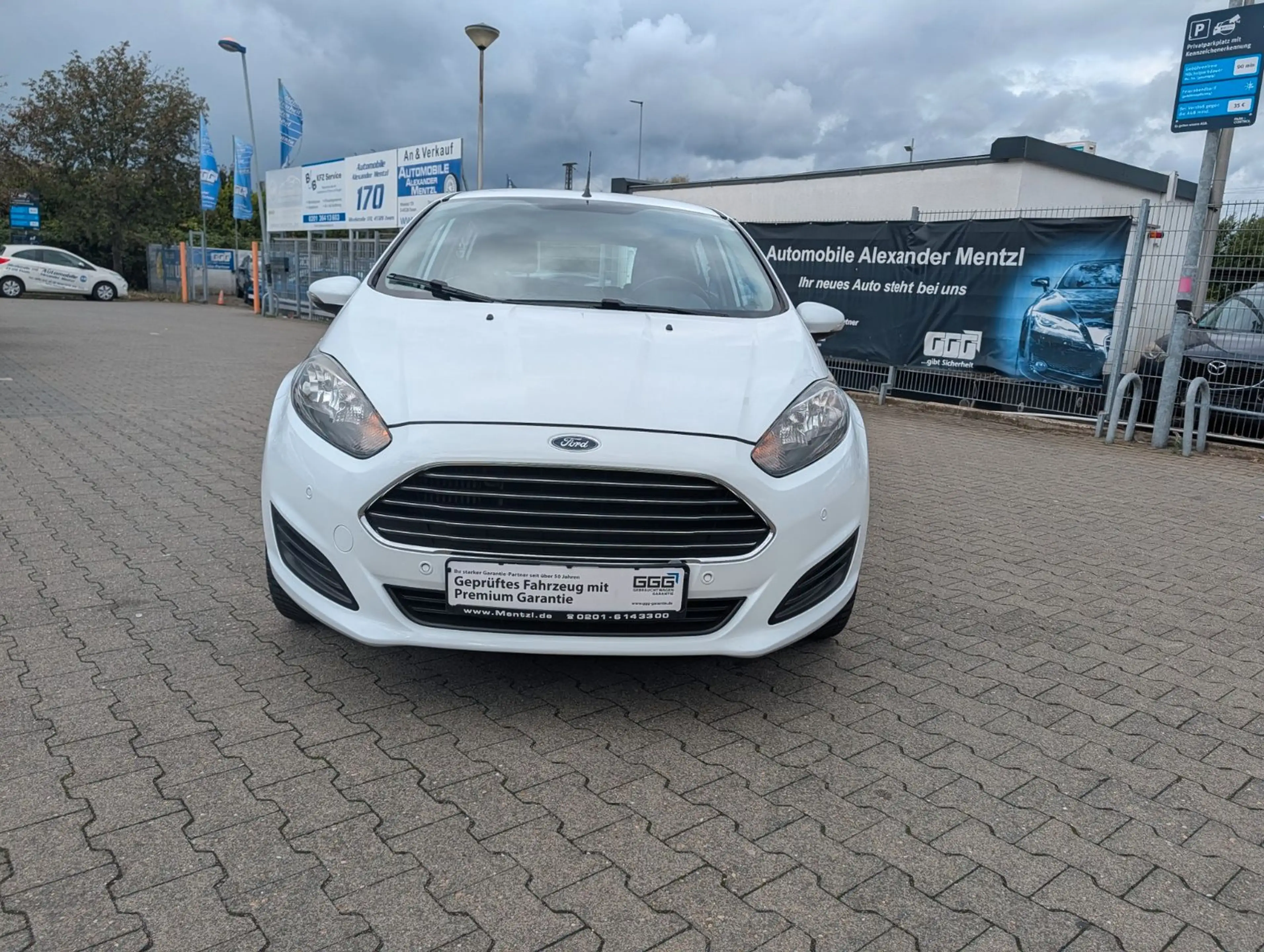 Ford Fiesta PowerShift GARANTIE KLIMA NAVI PDC TEMPOM — photo 2