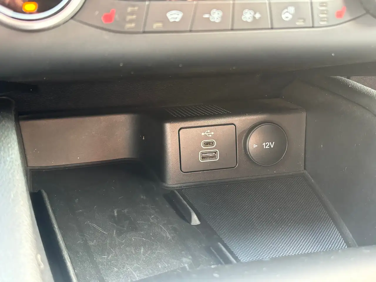 Ford Kuga Plug-In Hybrid ST-Line X 225PS AHK/ACC/LED, миниатюра 24
