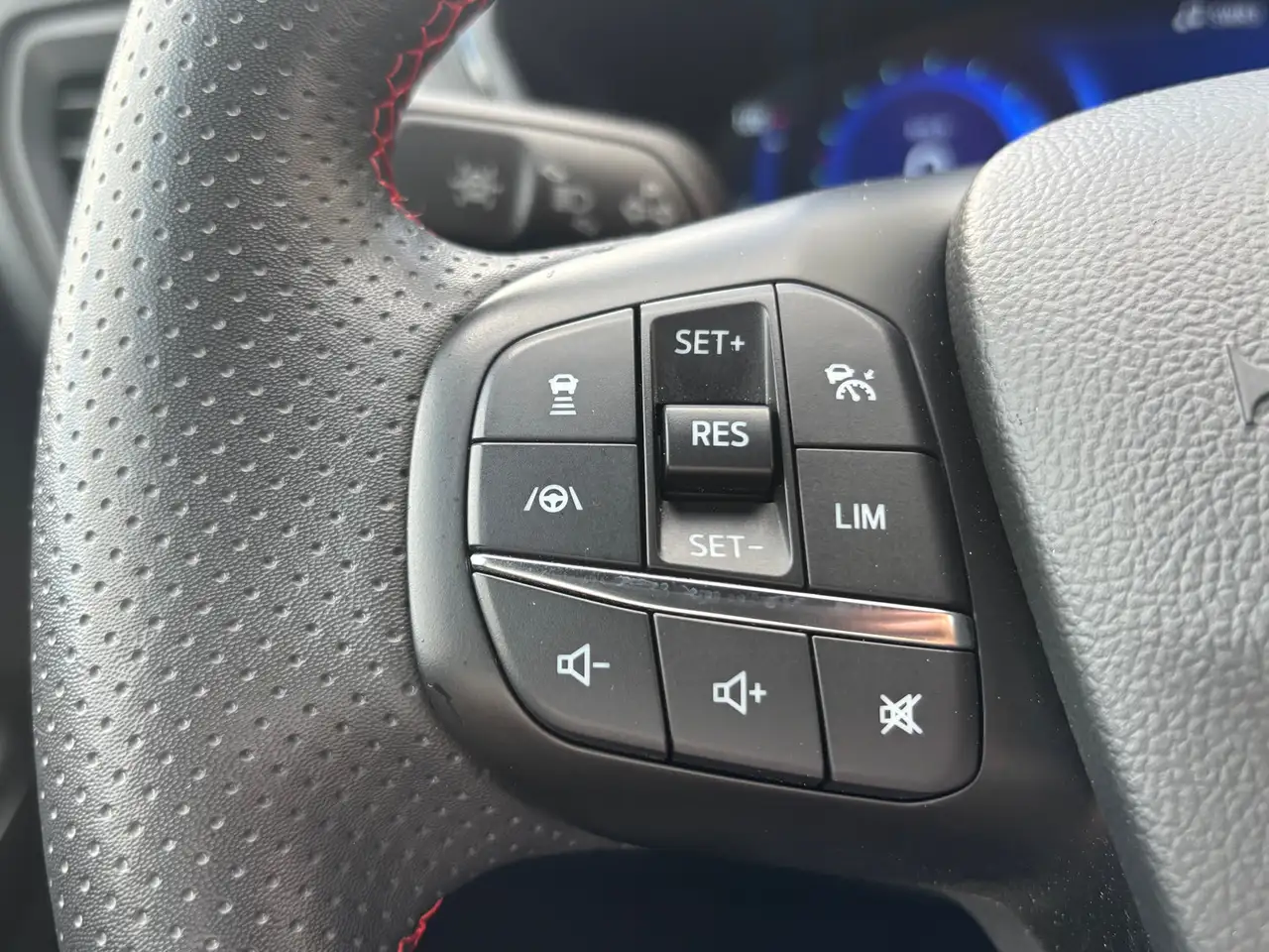 Ford Kuga Plug-In Hybrid ST-Line X 225PS AHK/ACC/LED, миниатюра 20
