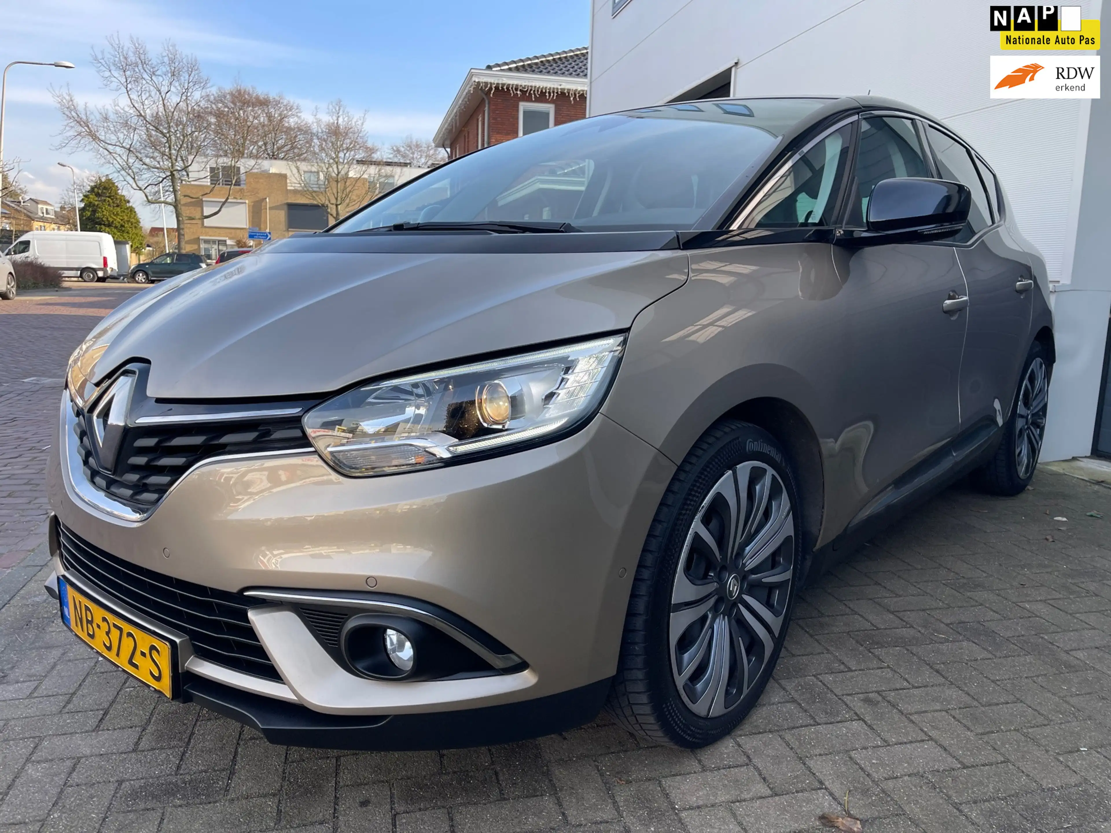 Renault Scenic 1.2 TCe Intens/Dealer-onderhouden/Camera/Navi/Crui