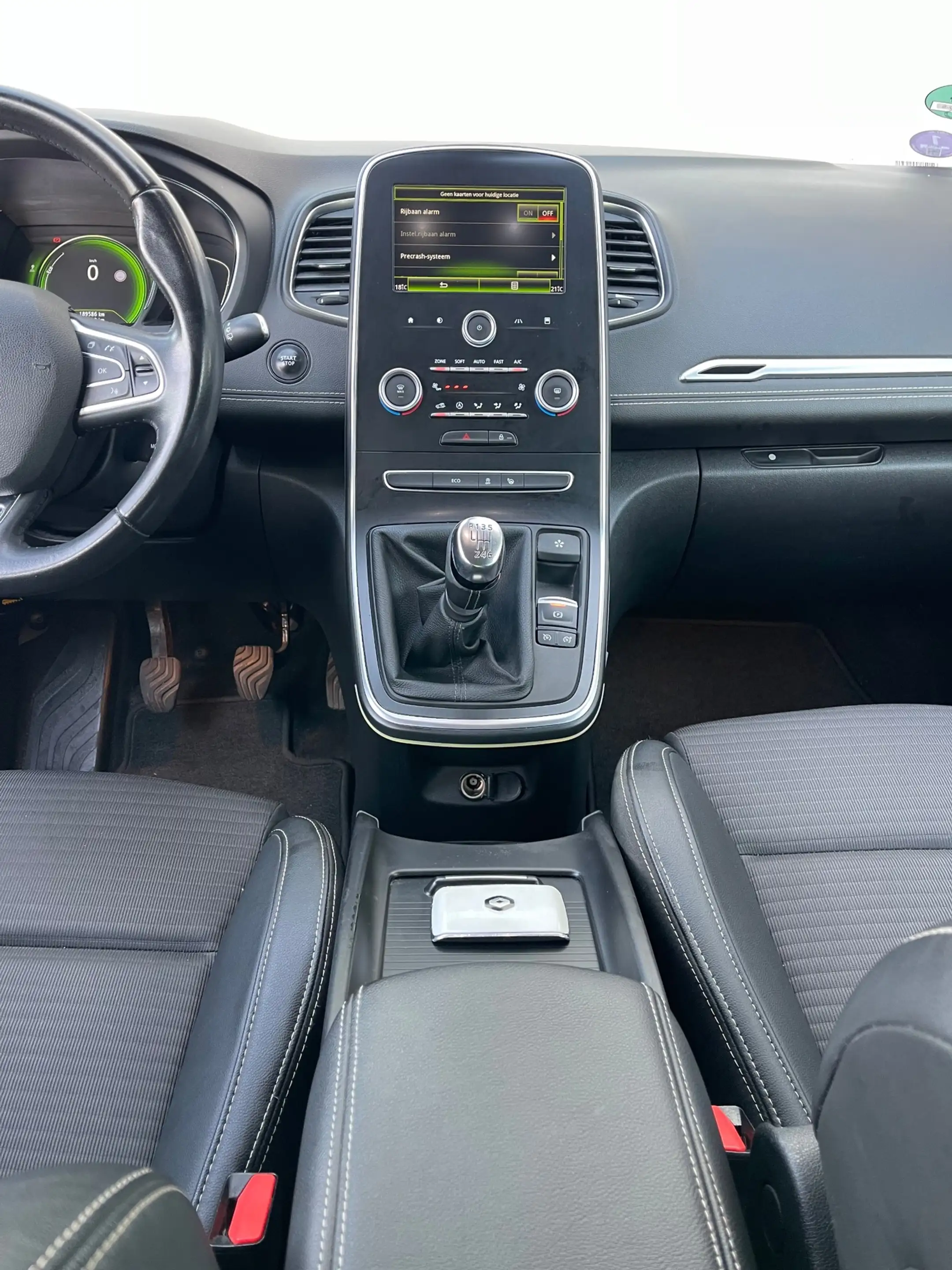 Renault Scenic 1.2 TCe Intens/Dealer-onderhouden/Camera/Navi/Crui — photo 17