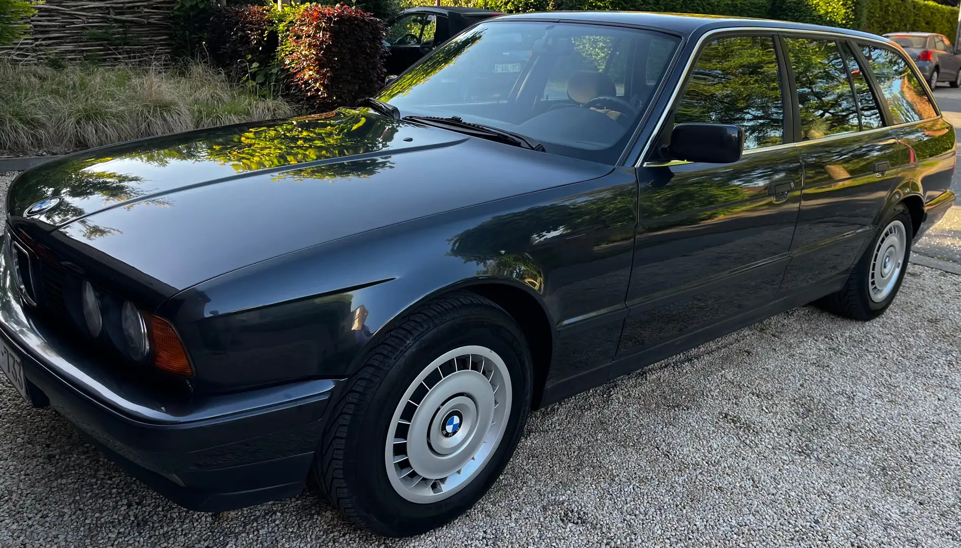 BMW 518 Touring oldtimer ancêtre Noir - 1