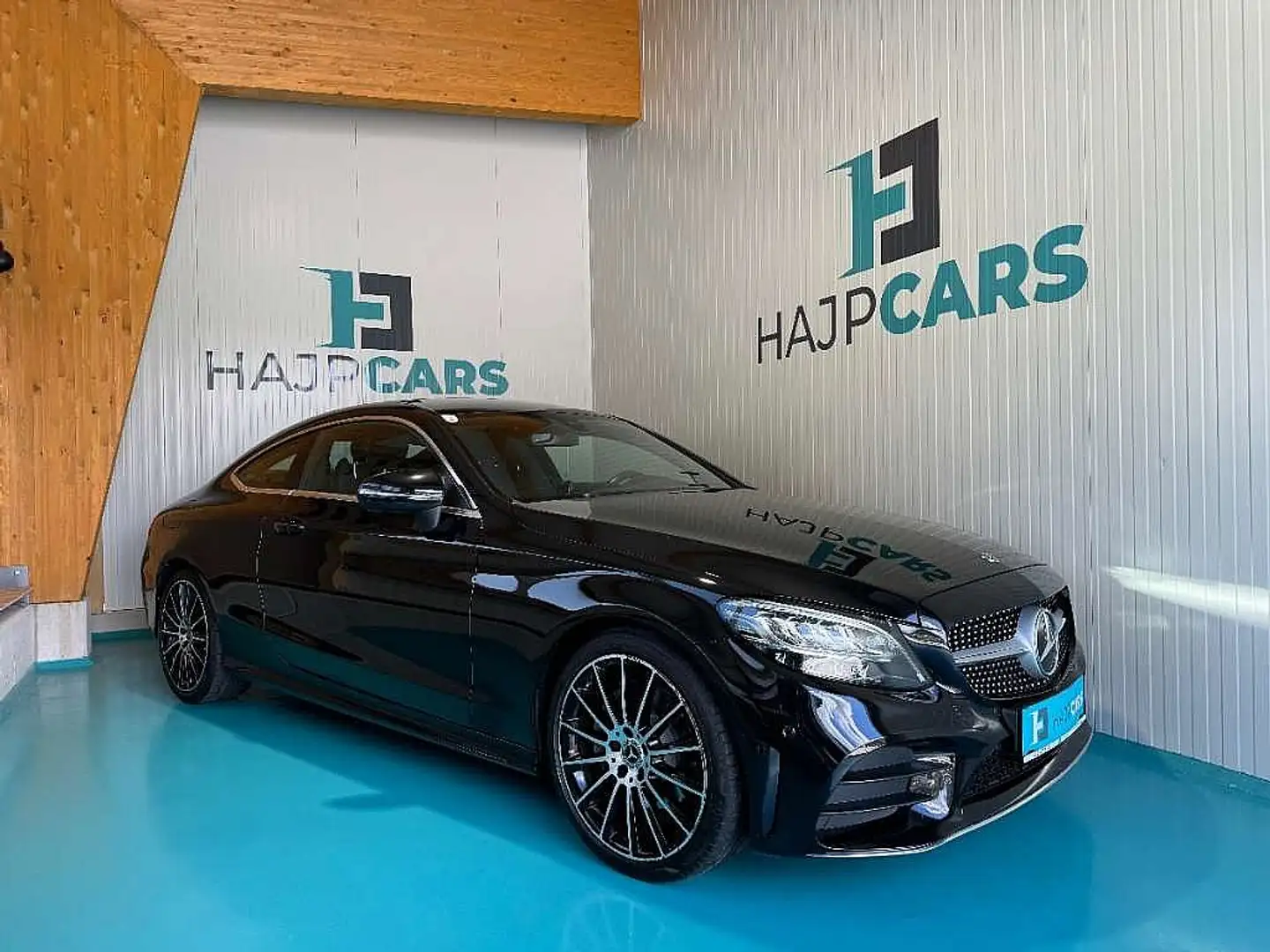 Mercedes-Benz AMG Line Negru - 2