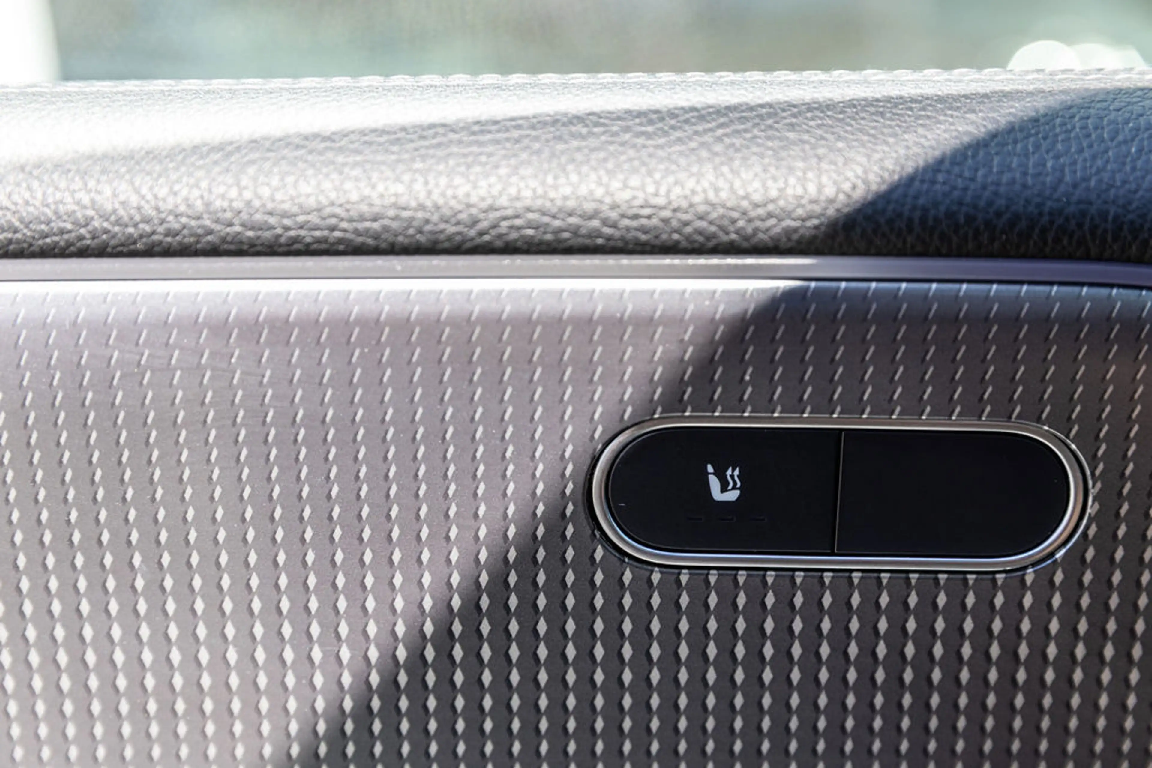 Mercedes-Benz B 180 Launch Edition — photo 8