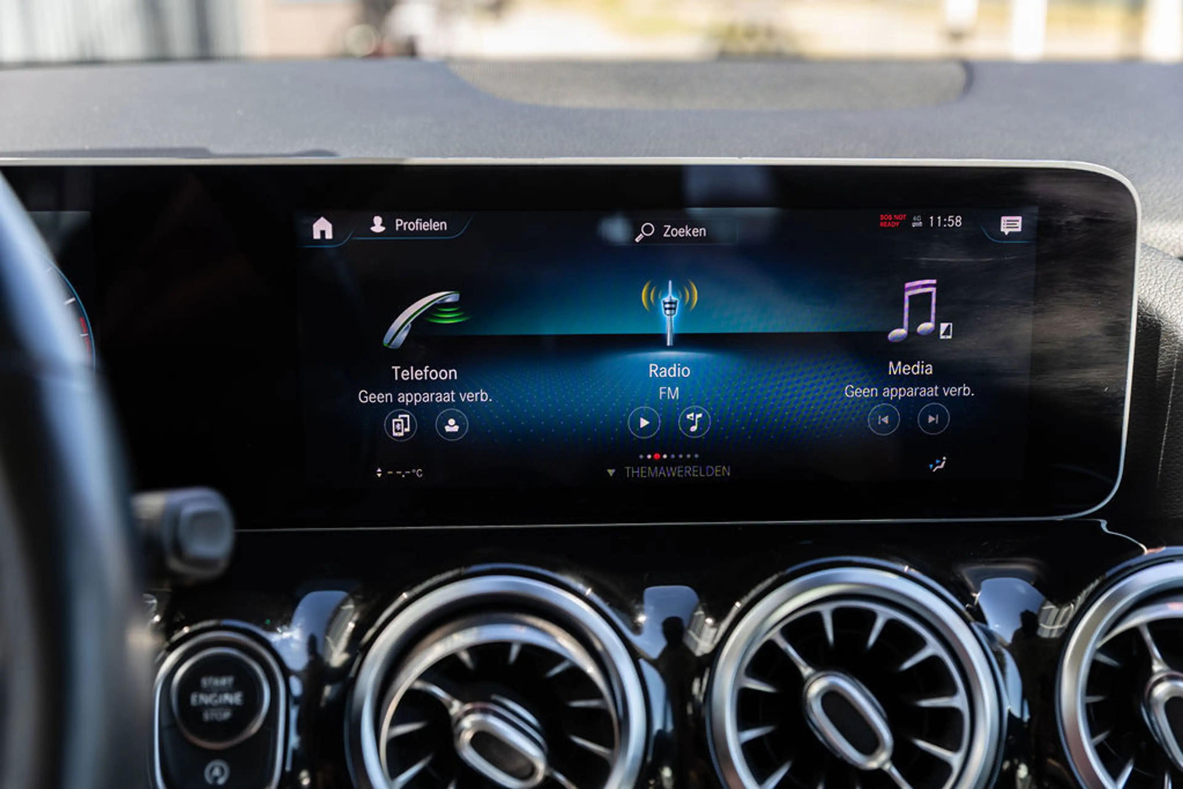 Mercedes-Benz B 180 Launch Edition — photo 7