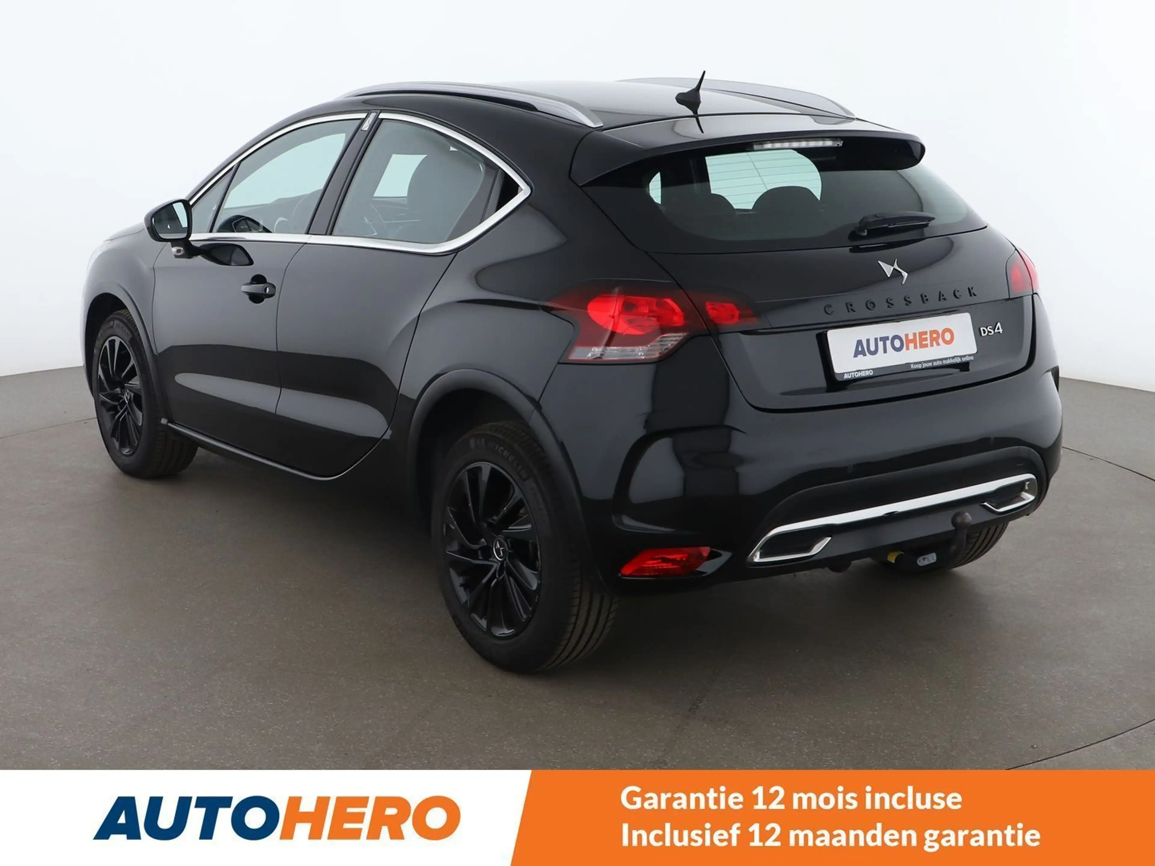 DS Automobiles DS 4 Crossback 1.6 Blue-HDi SportChic — photo 4