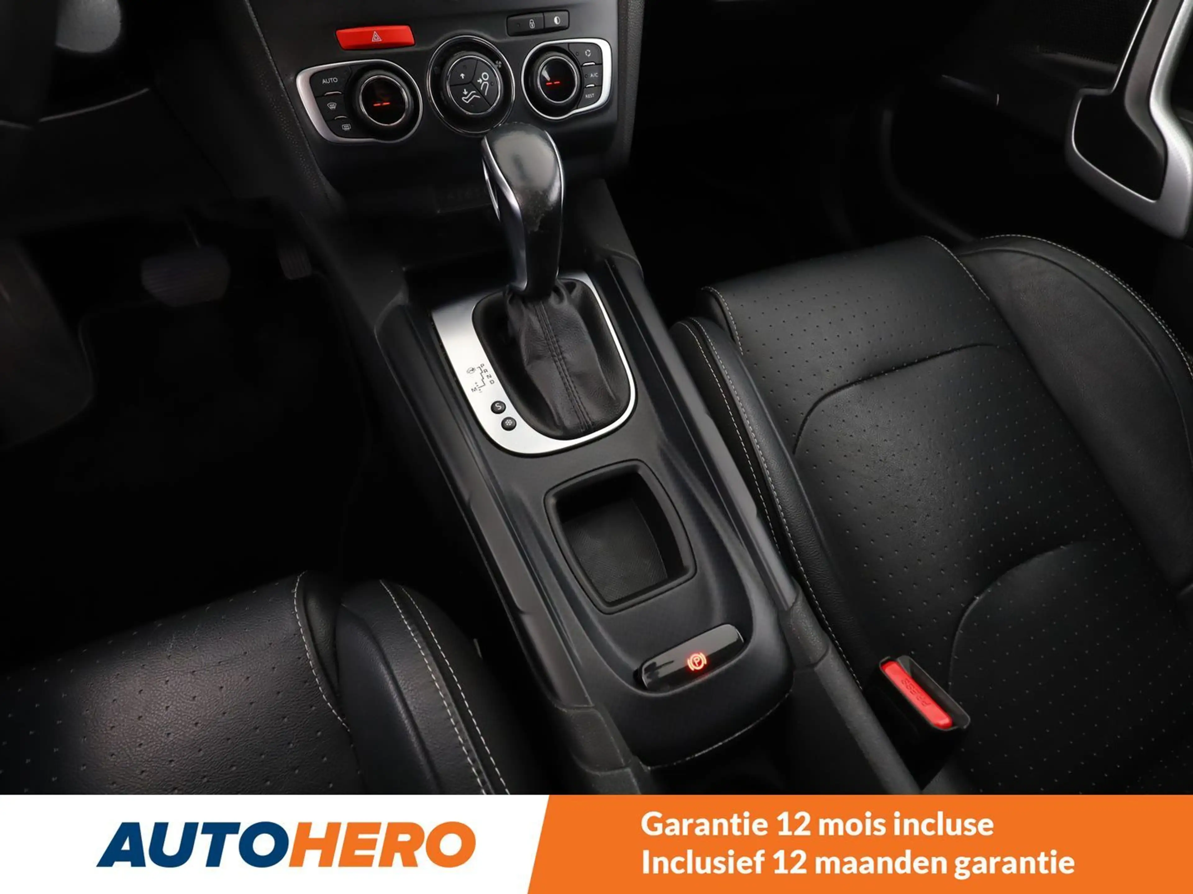 DS Automobiles DS 4 Crossback 1.6 Blue-HDi SportChic — photo 14