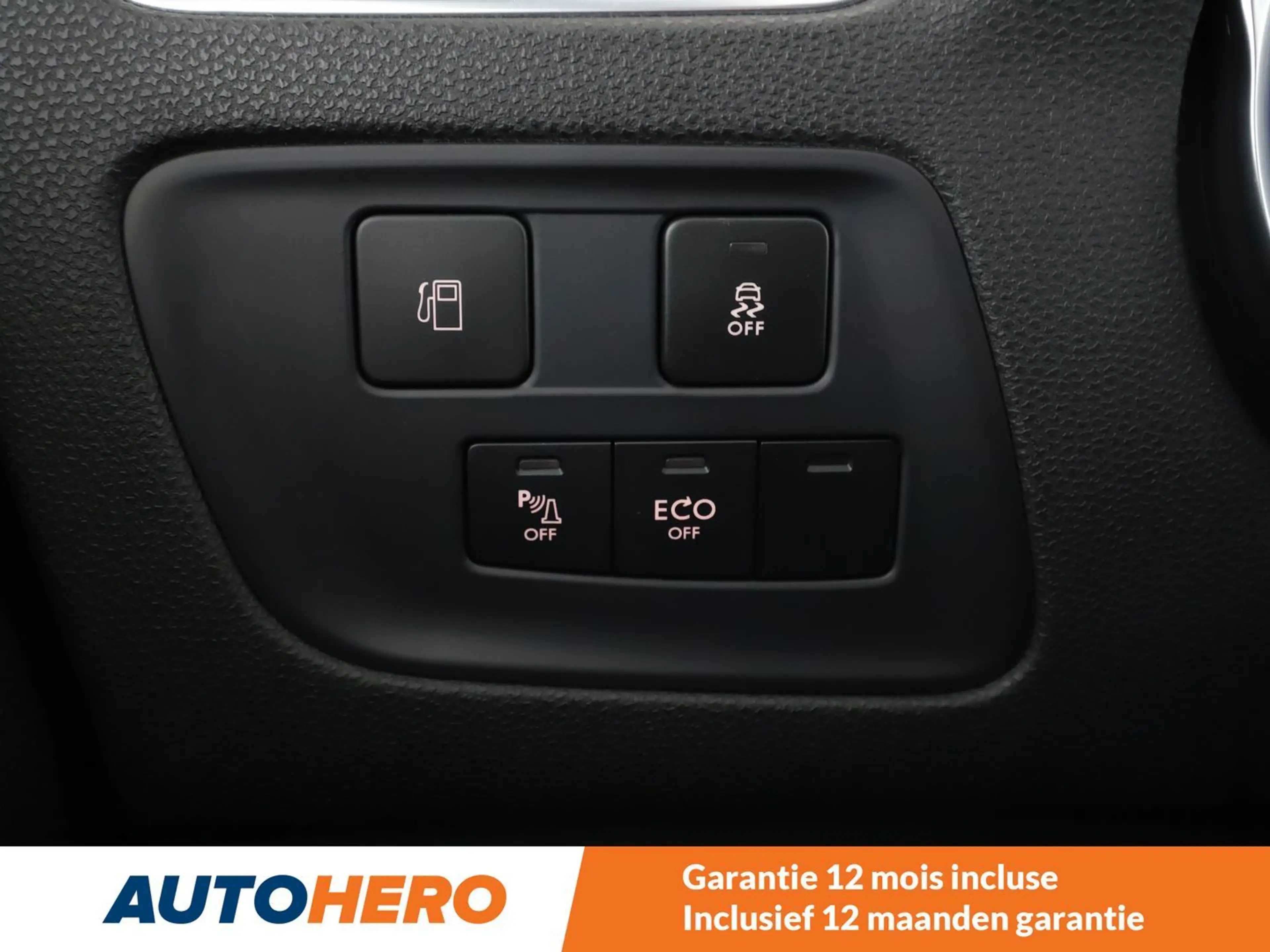DS Automobiles DS 4 Crossback 1.6 Blue-HDi SportChic — photo 12