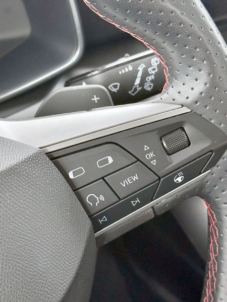 SEAT Leon Sportstourer FR-PANO-LED-AHK-ACC-VIRTUAL — photo 24