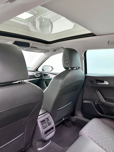 SEAT Leon Sportstourer FR-PANO-LED-AHK-ACC-VIRTUAL — photo 9