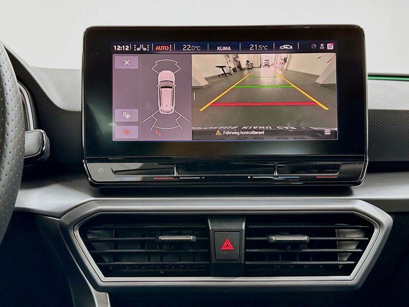 SEAT Leon Sportstourer FR-PANO-LED-AHK-ACC-VIRTUAL — photo 38
