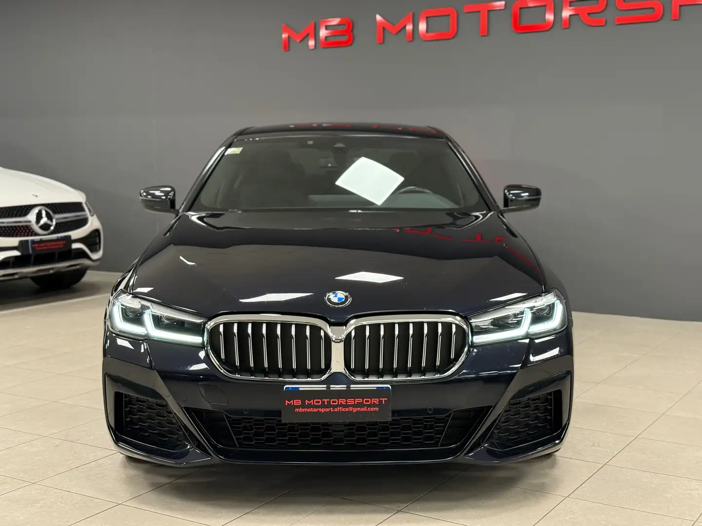 BMW 530 530d mhev 48V xdrive Msport auto Blu/Azzurro - 2
