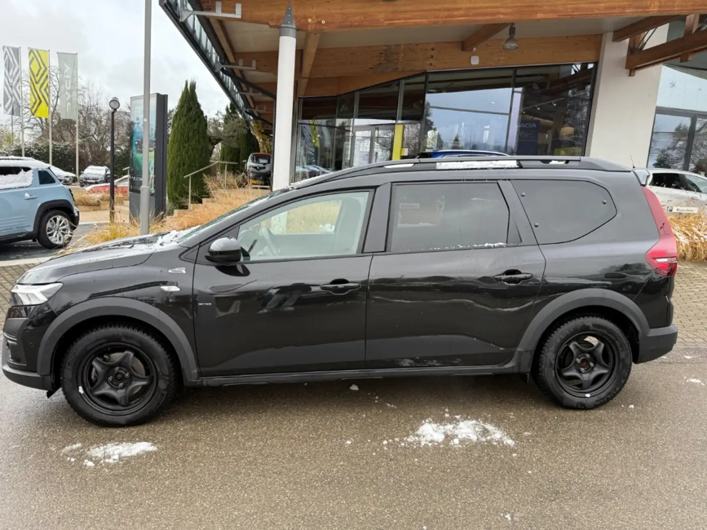 Dacia Jogger Extreme+ Navi Klimaautom Fahrerprofil SHZ Totwinke Schwarz - 2