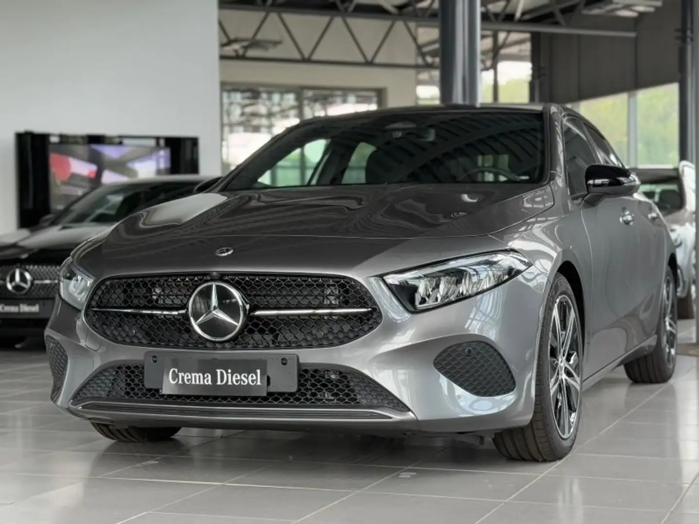 Mercedes-Benz A 180 A 180 PROGRESSIVE ADVANCED Grigio - 1