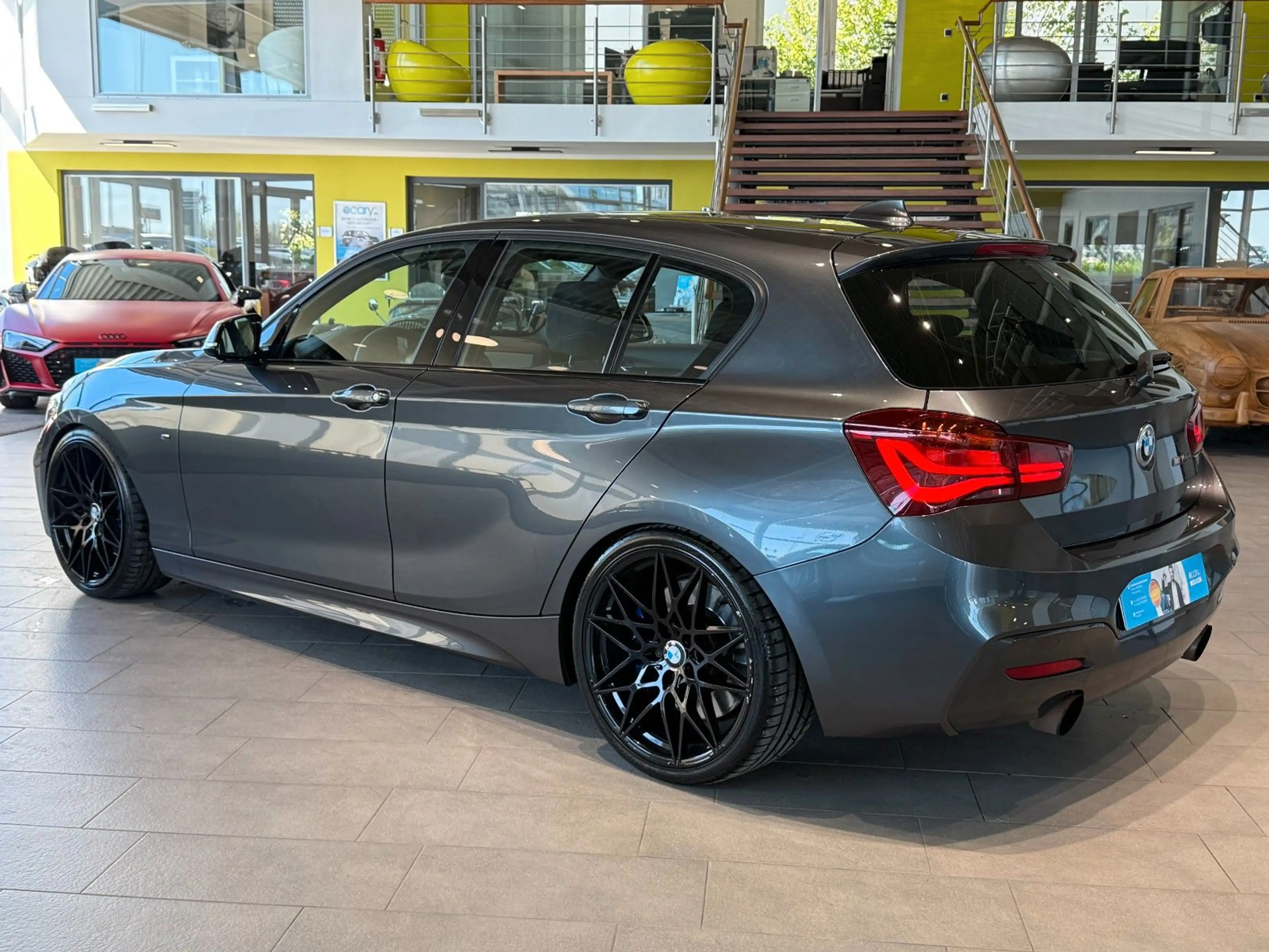 BMW 140 1 Limousine 5-trg. M140 i Special Edition — photo 4