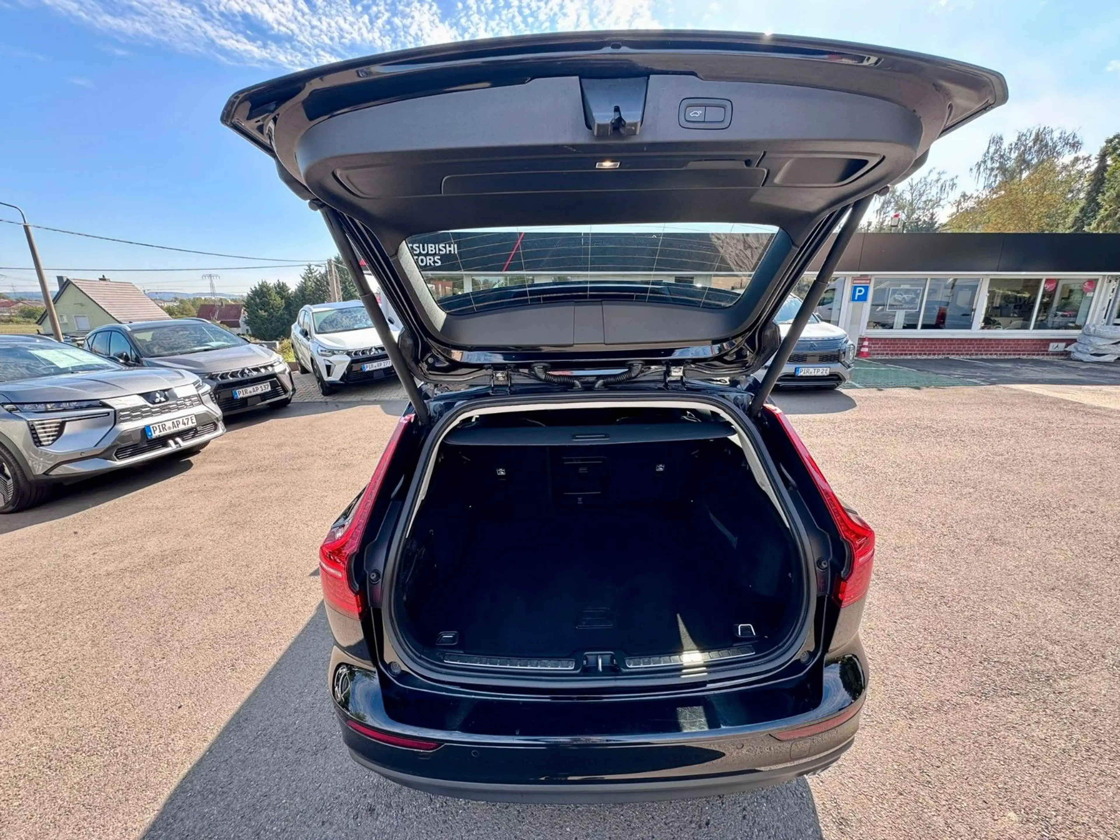 Volvo V60 D3 Momentum Pro*IntelliSafe PRO*KAM*LEDER* — photo 7