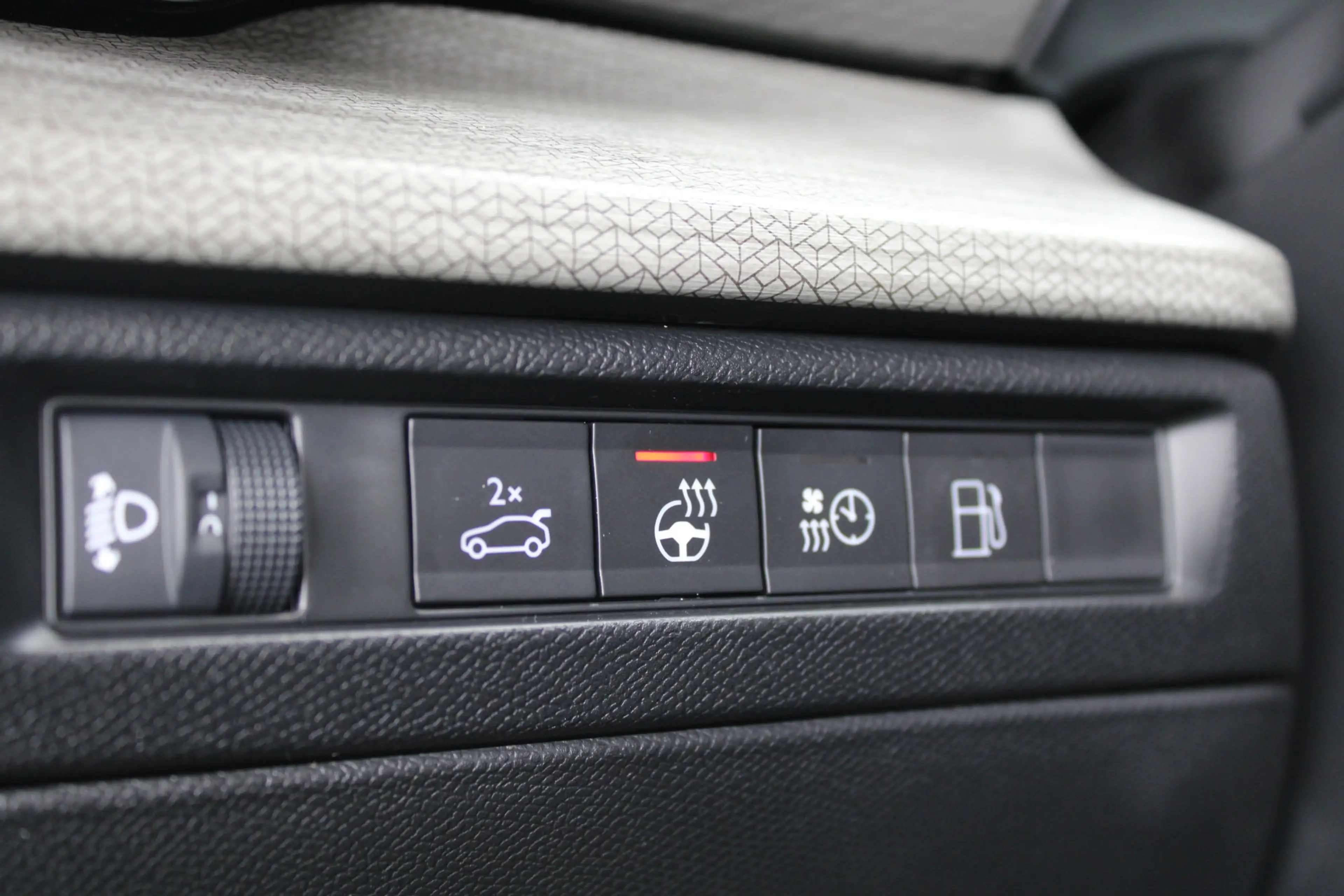Citroen C5 X 1.6 Plug-in Hybrid 225 Shine | Panoramadak | Massa — photo 27