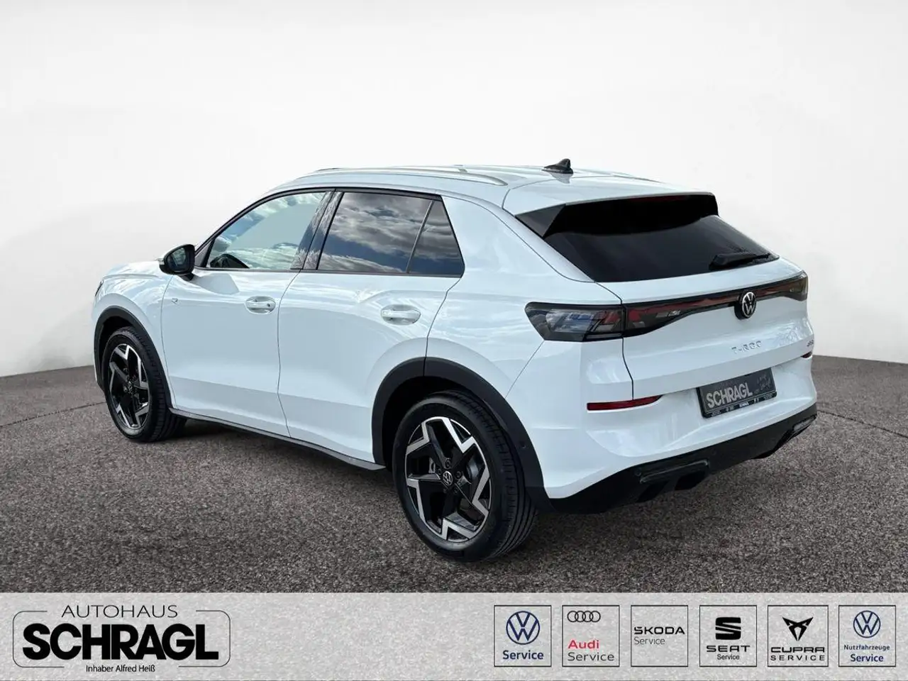 Volkswagen T-Roc 1.5 eTSI DSG R-LINE NEUES MODELL+AHK+KAM 3