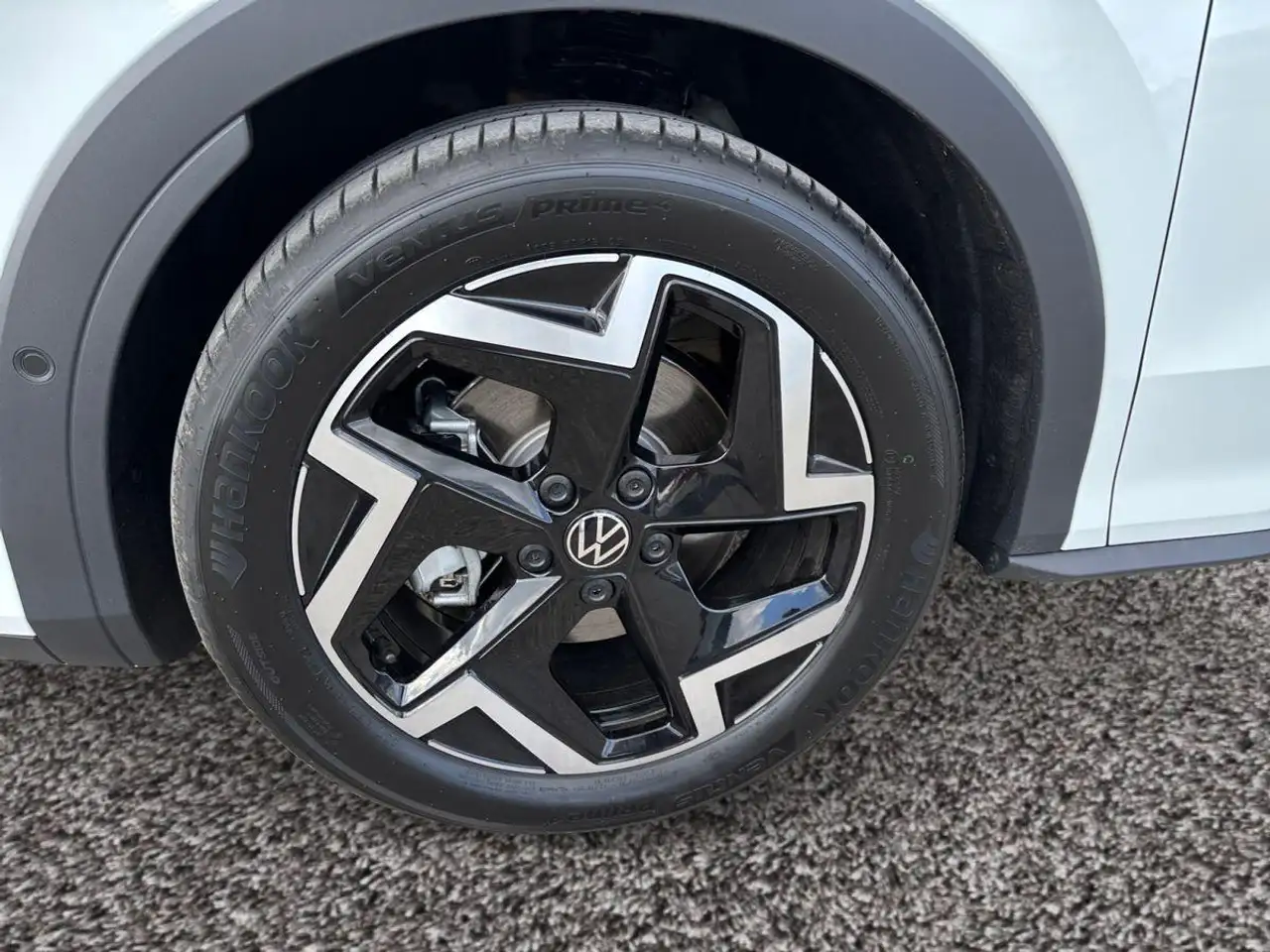 Volkswagen T-Roc 1.5 eTSI DSG R-LINE NEUES MODELL+AHK+KAM 14