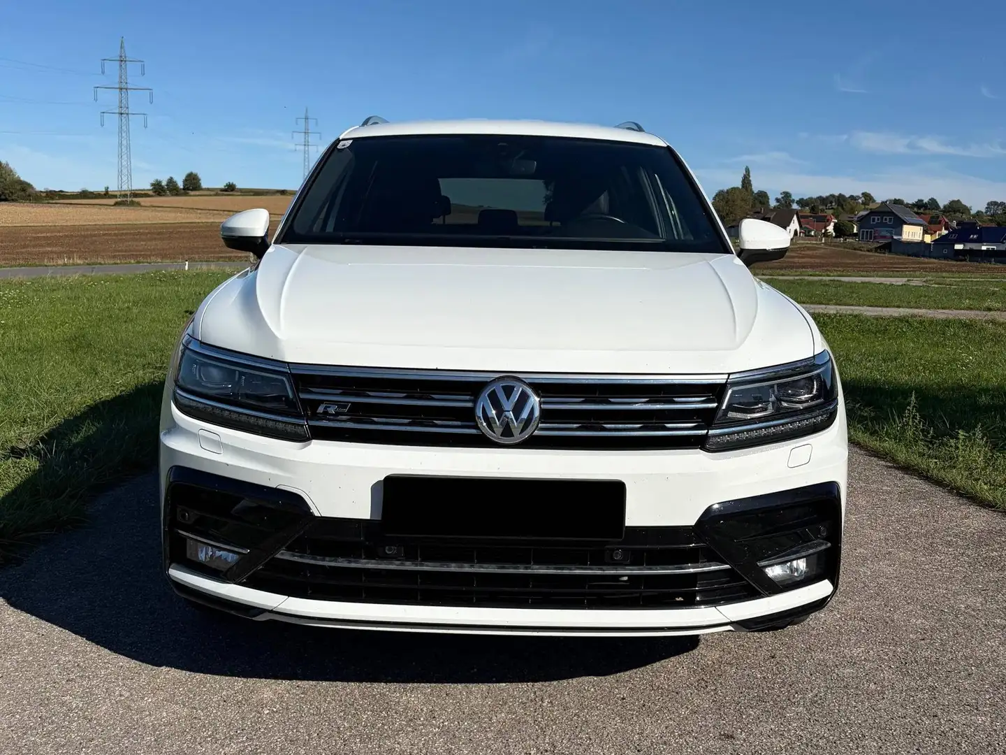 Volkswagen Tiguan Allspace Tiguan 2,0 TDI SCR 4Motion 7 Sitze Allspace Highline DSG Allspace Highline Weiß - 2