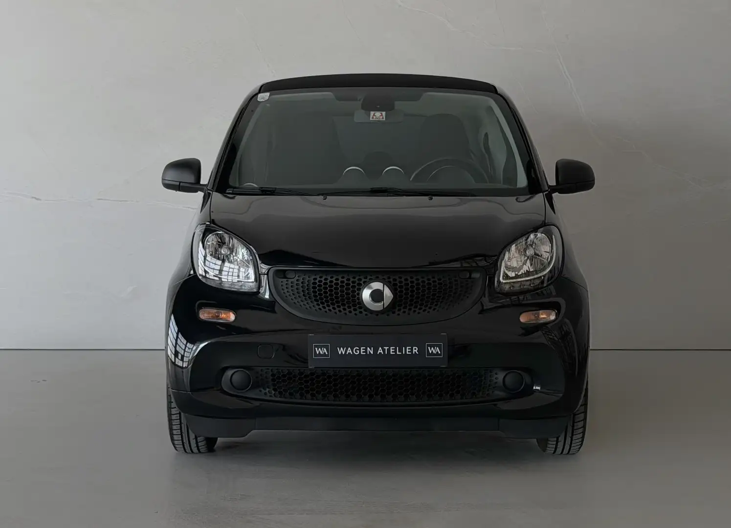 smart forTwo Schwarz - 2