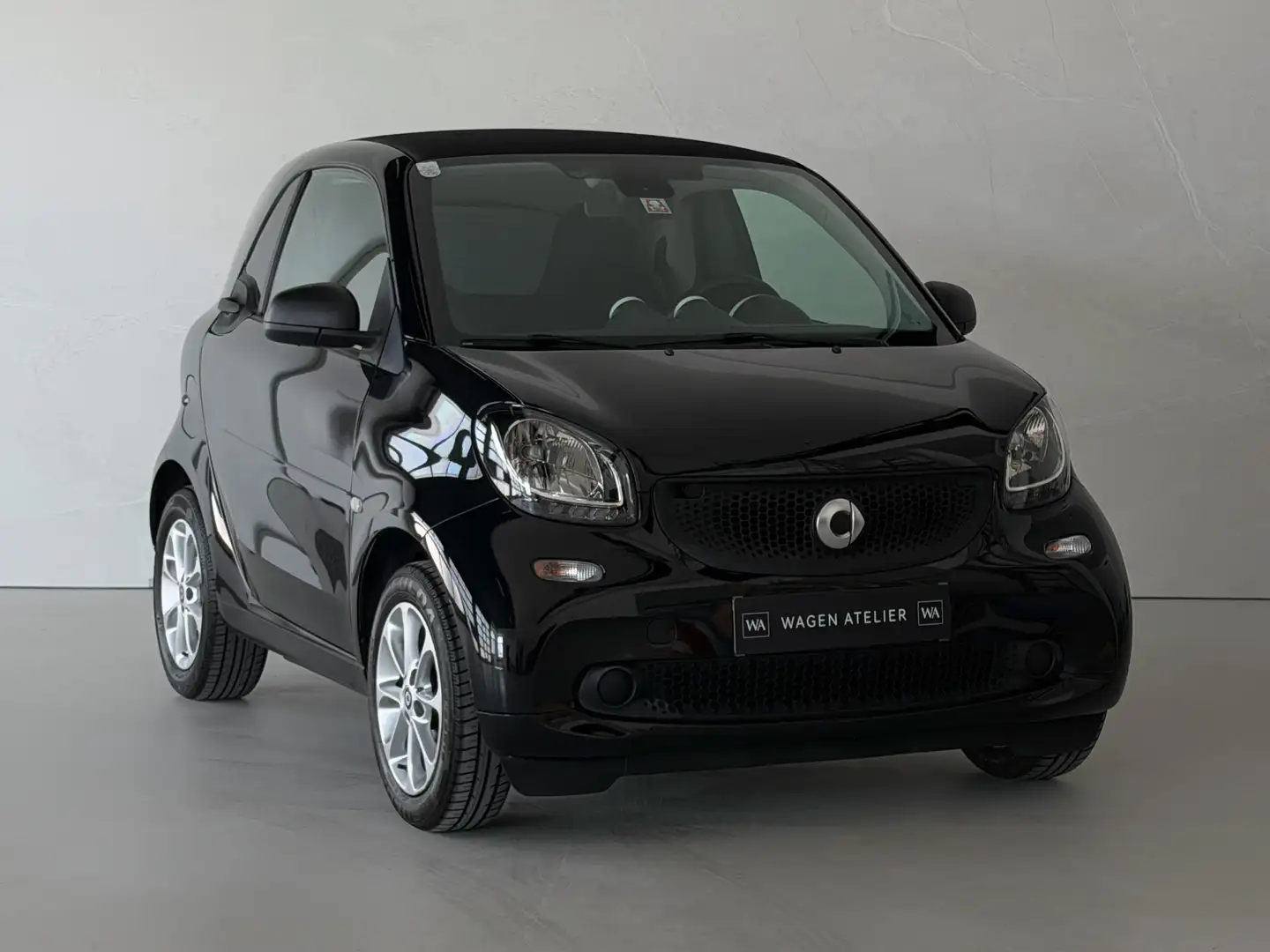 smart forTwo Schwarz - 1