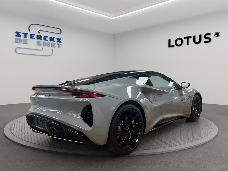 Lotus Emira Turbo SE Racing Line — photo 6