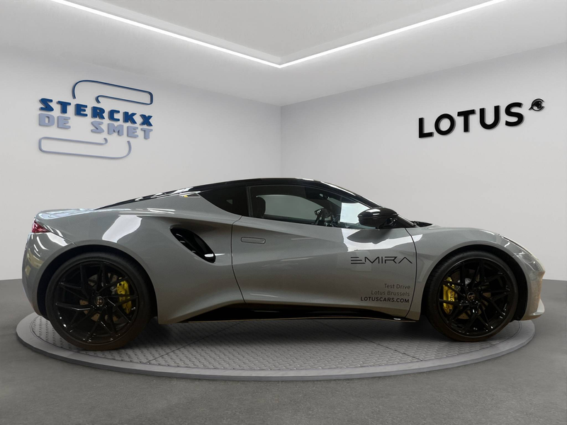 Lotus Emira Turbo SE Racing Line — photo 7