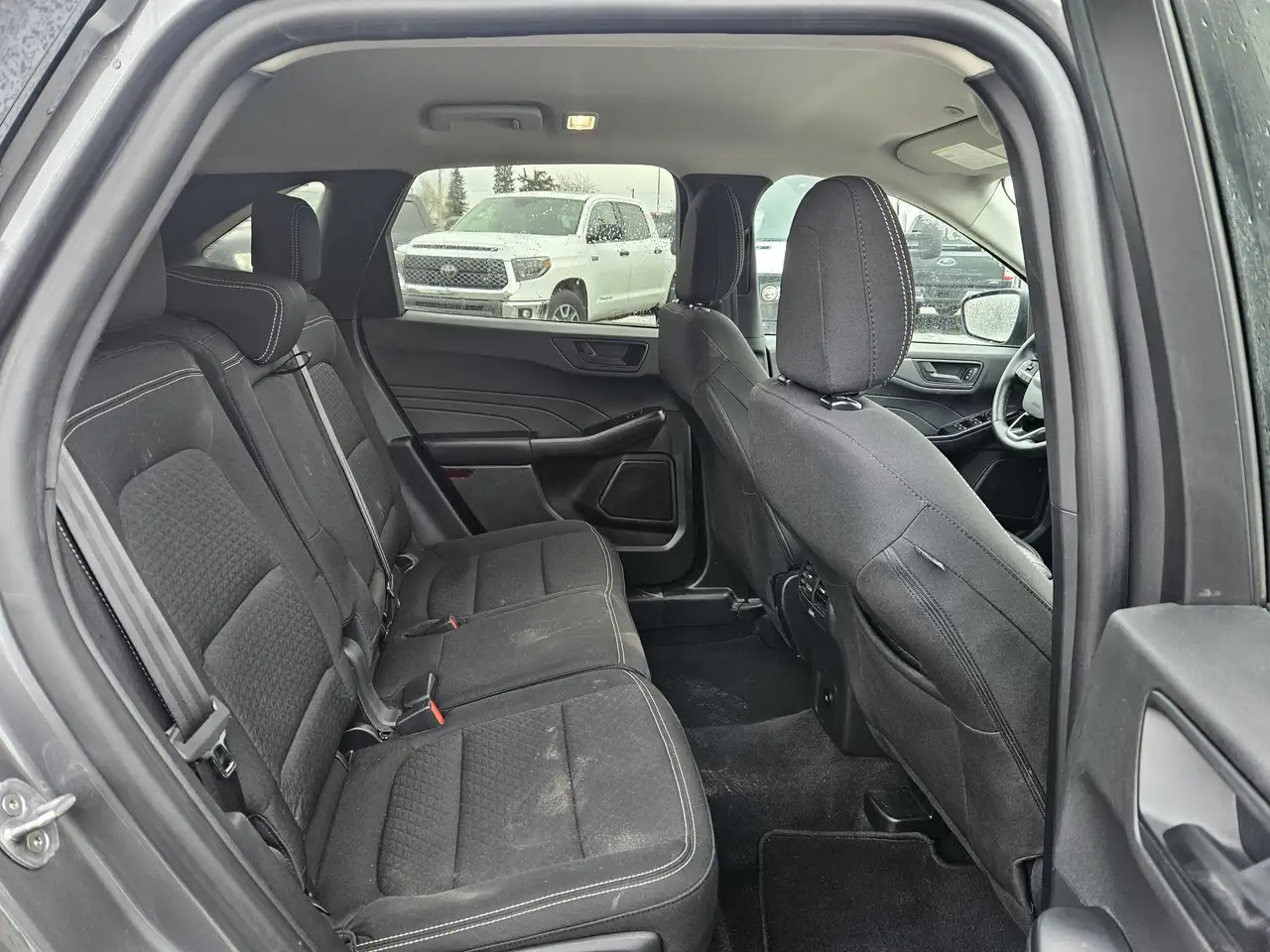 Ford Escape снимка Ford Escape
