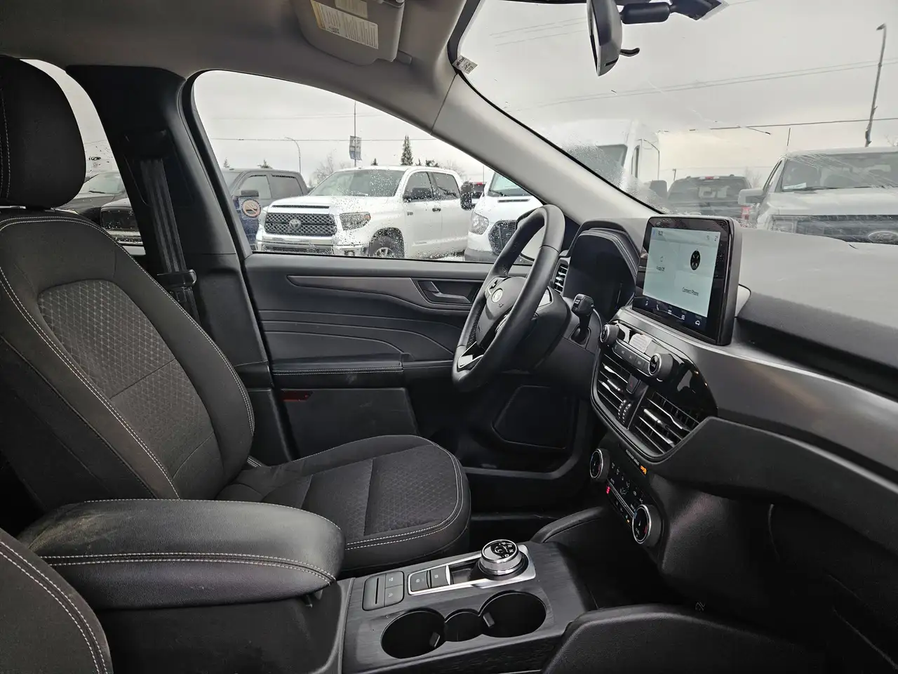 Ford Escape снимка Ford Escape