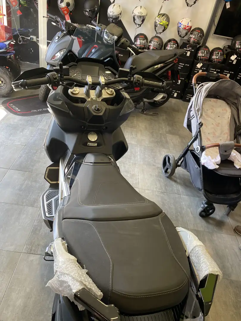 Peugeot XP400 GT Bleu - 2