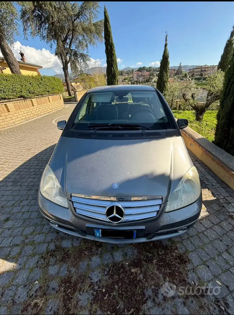 Mercedes-Benz A 180 cdi Avantgarde Grey - 1
