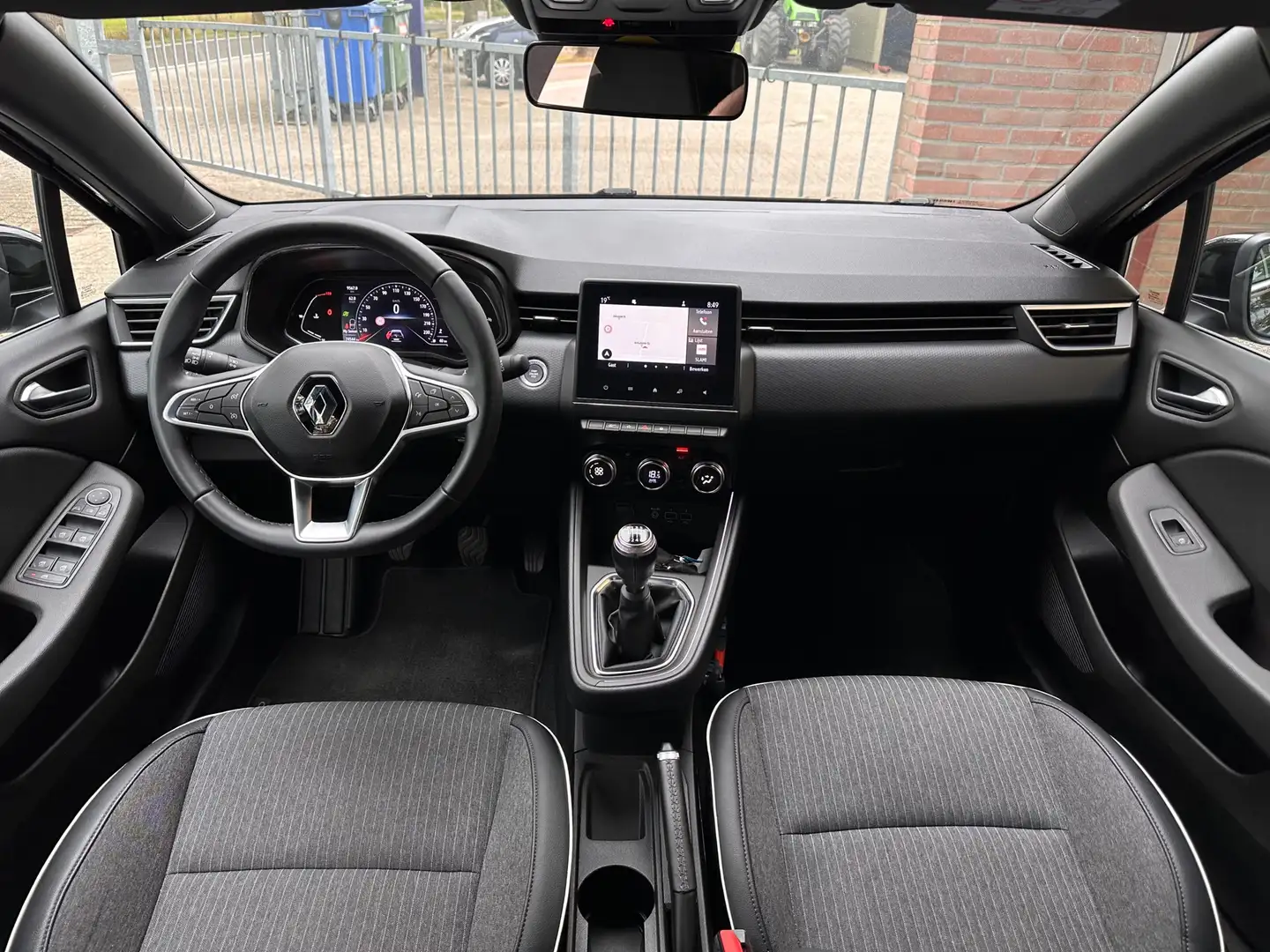 Renault Clio 1.0 TCe Intens Keyless Apple carplay Noir - 2