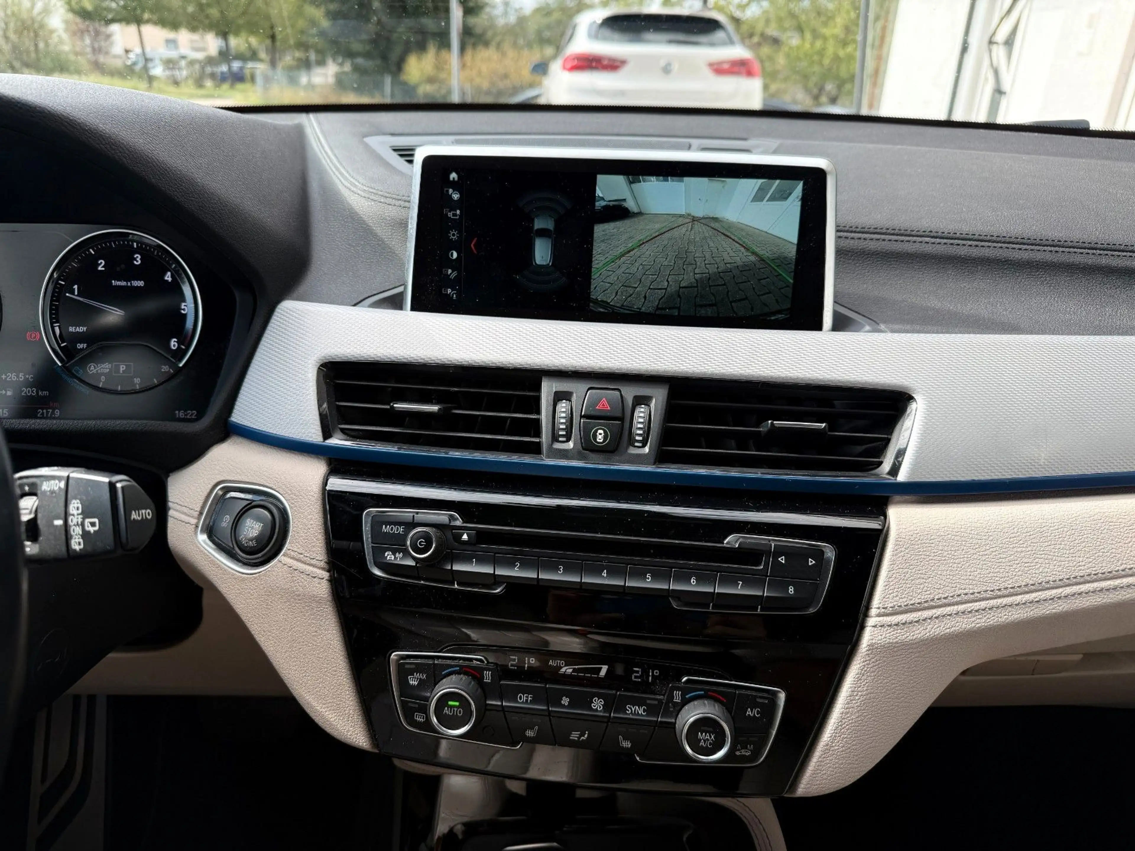 BMW X2 xDrive20d M Sport HARMAN el. Leders. PANO ACC — photo 11