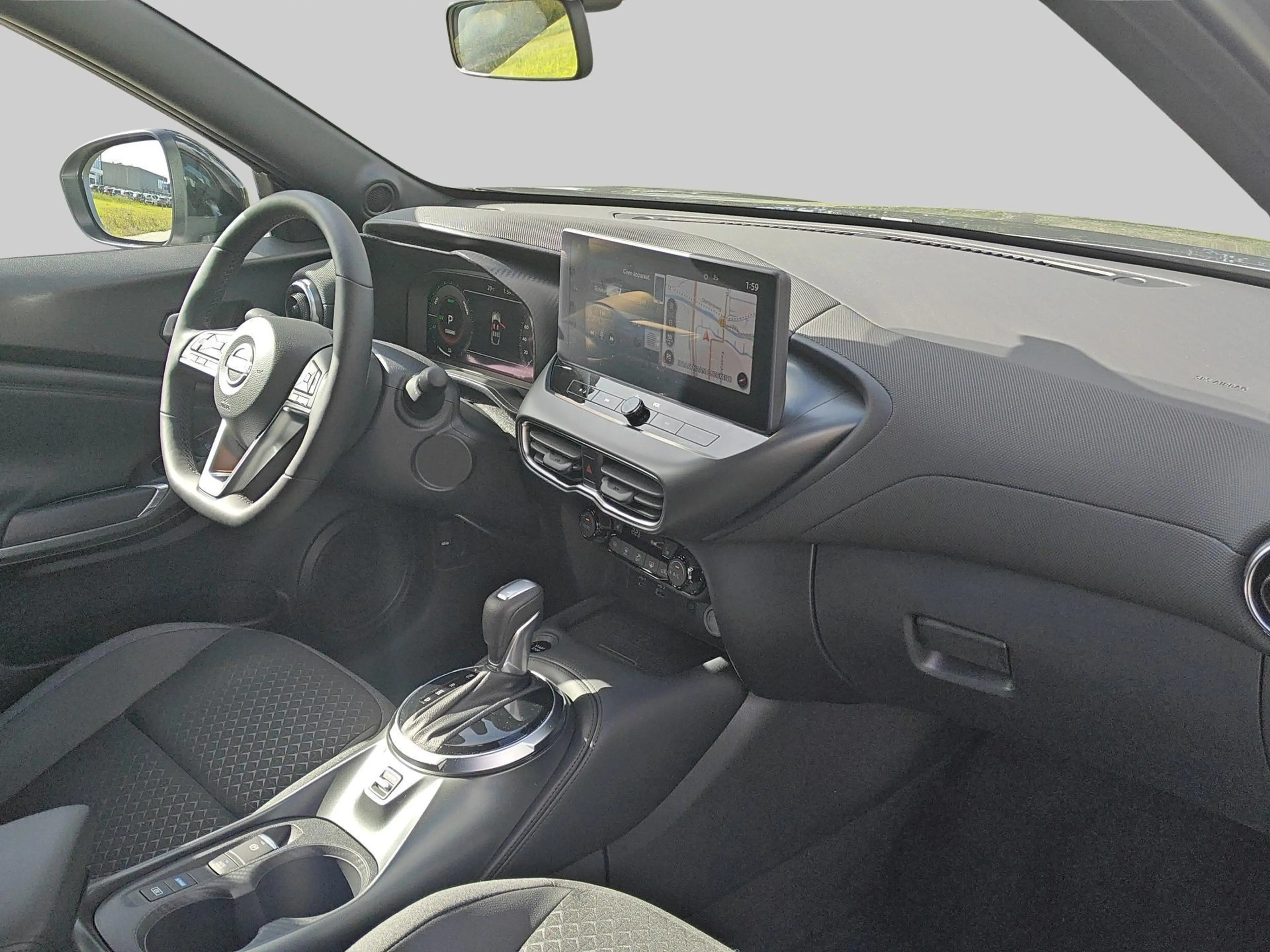 Nissan Juke 1.6 Hybrid N-Connecta — photo 13