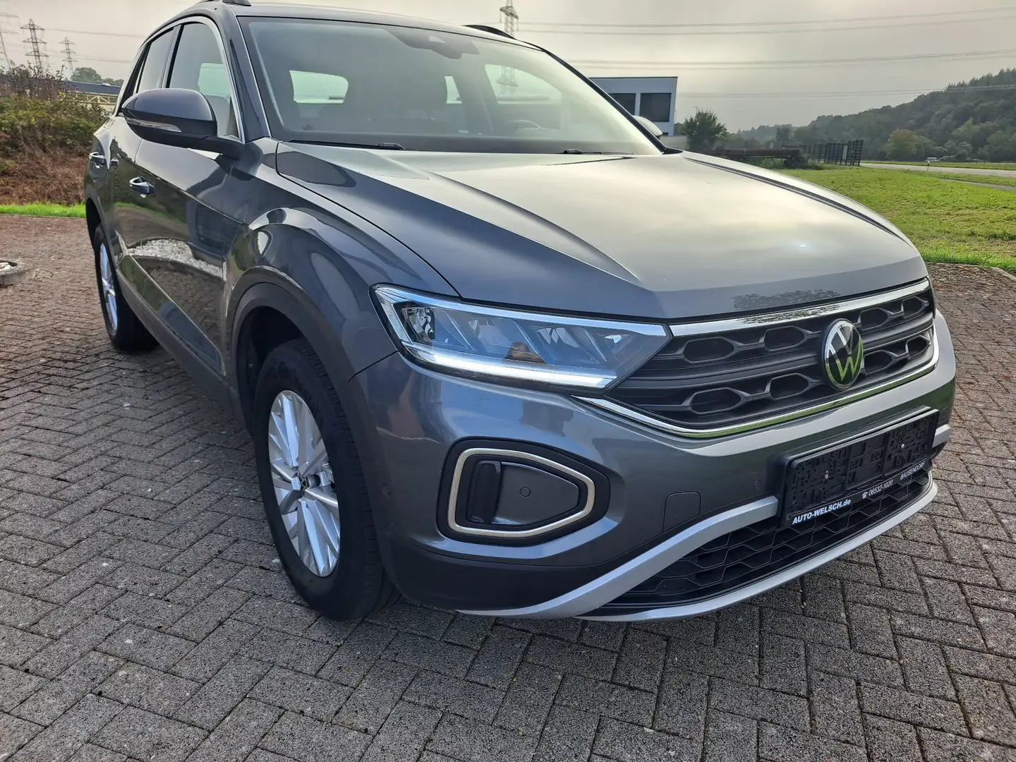 Volkswagen T-Roc 1.0 TSI Life 1. Hand PDC//virtuelles Cockpit//DAB! Grau - 2