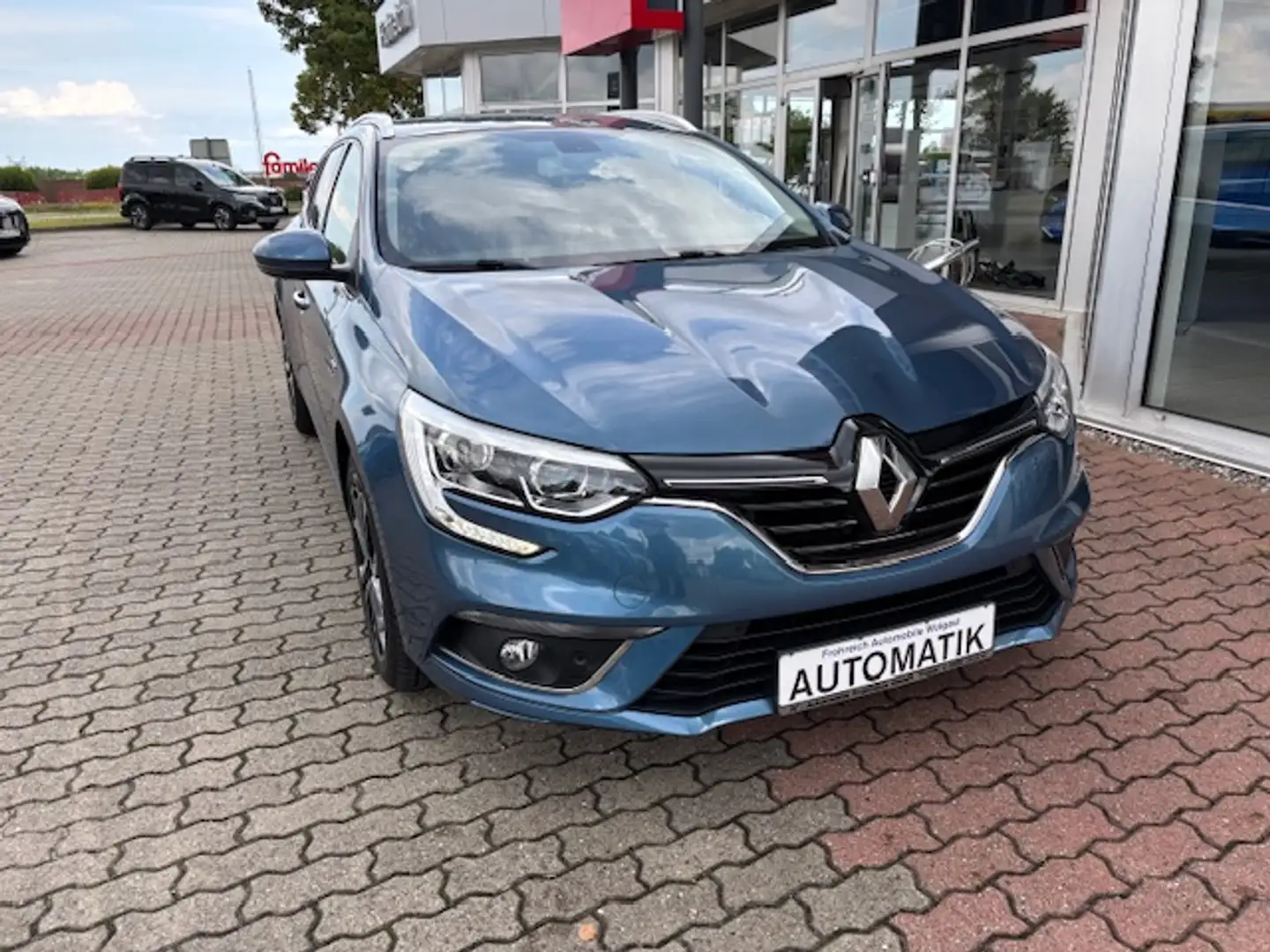 Renault Megane Grandtour TCe 140 GPF EDC BUSINESS EDITION Bleu - 2