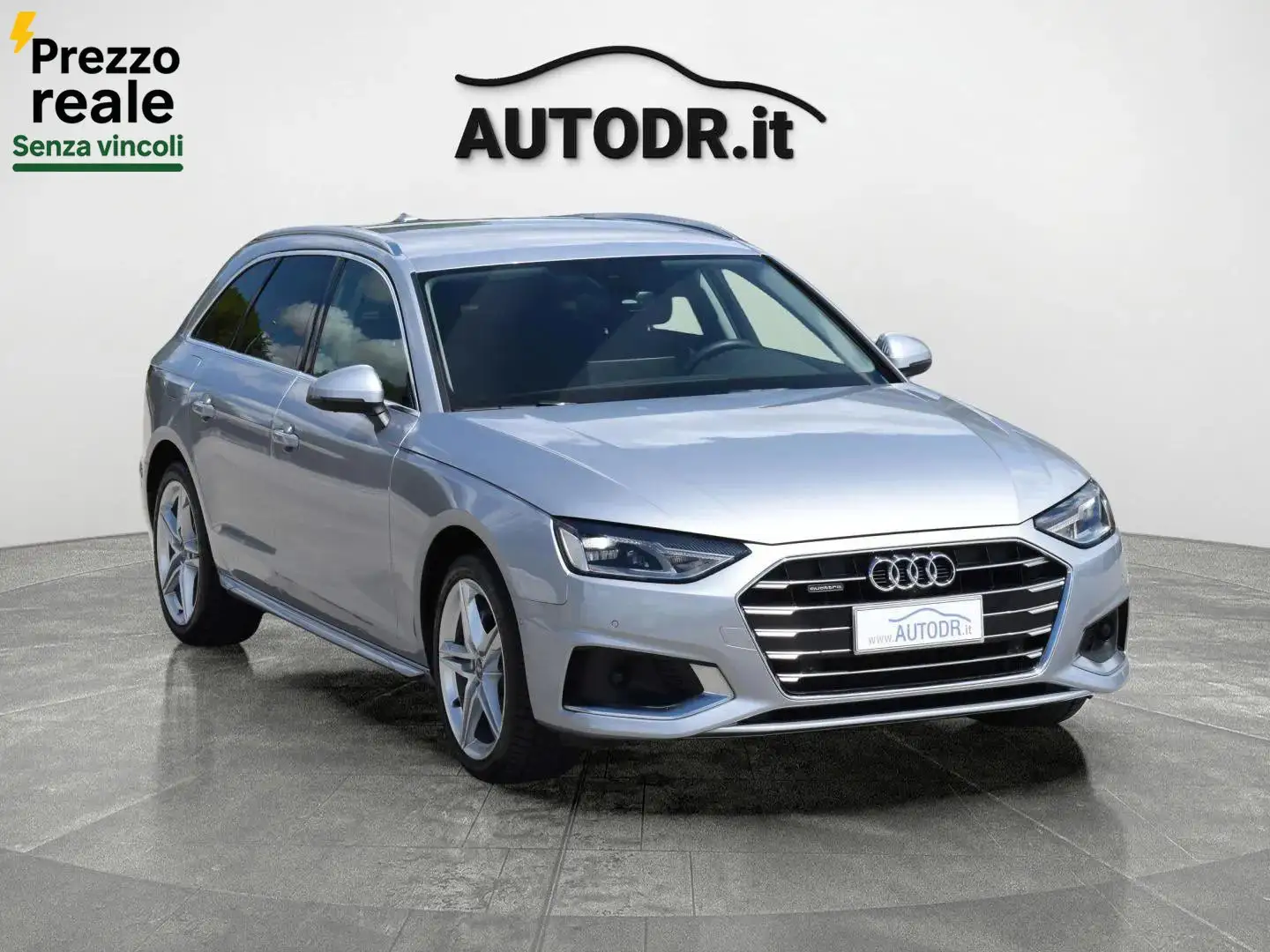 Audi A4 Avant 40 TDI Quattro S-Tronic Advanced FULL Argento - 1