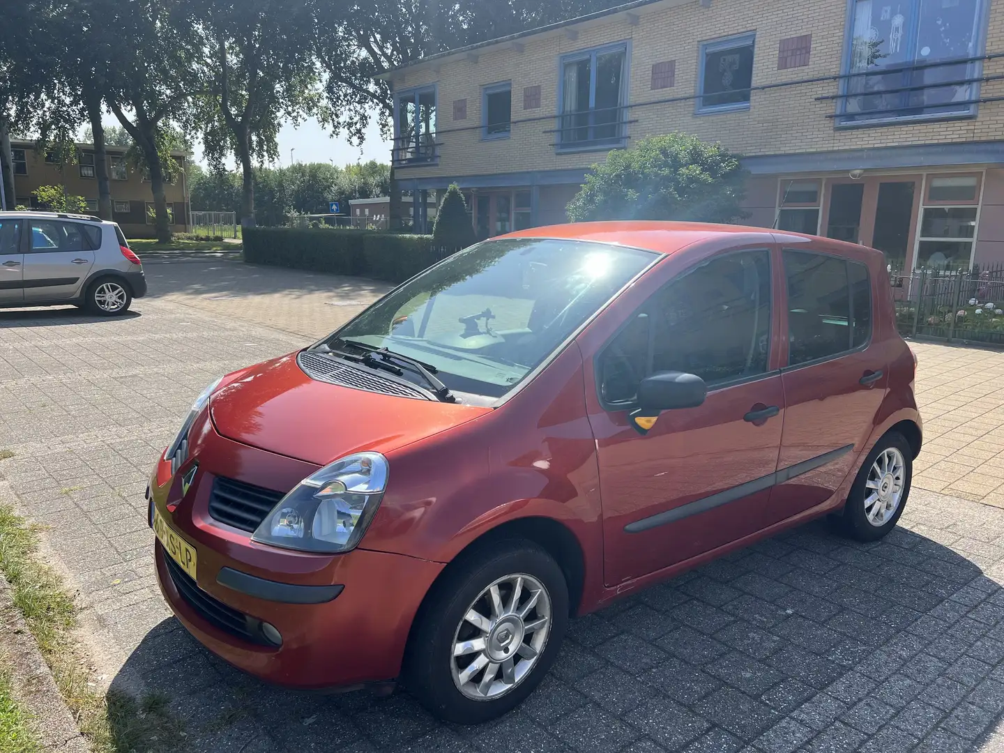 Renault Modus 1.2 16V Quickshift Nieuwe APK, Automaat - 1