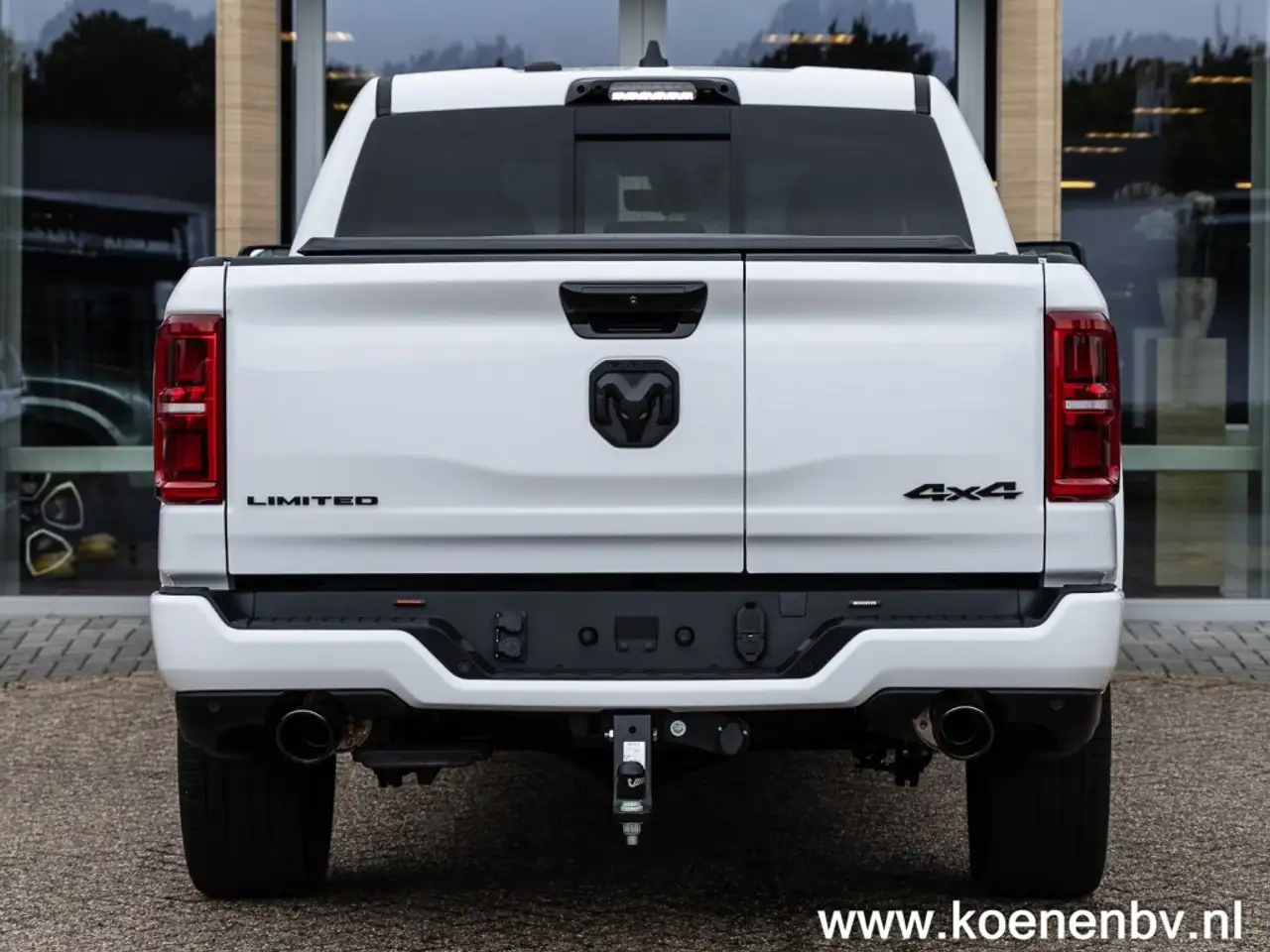Dodge RAM 2024 — фото 10