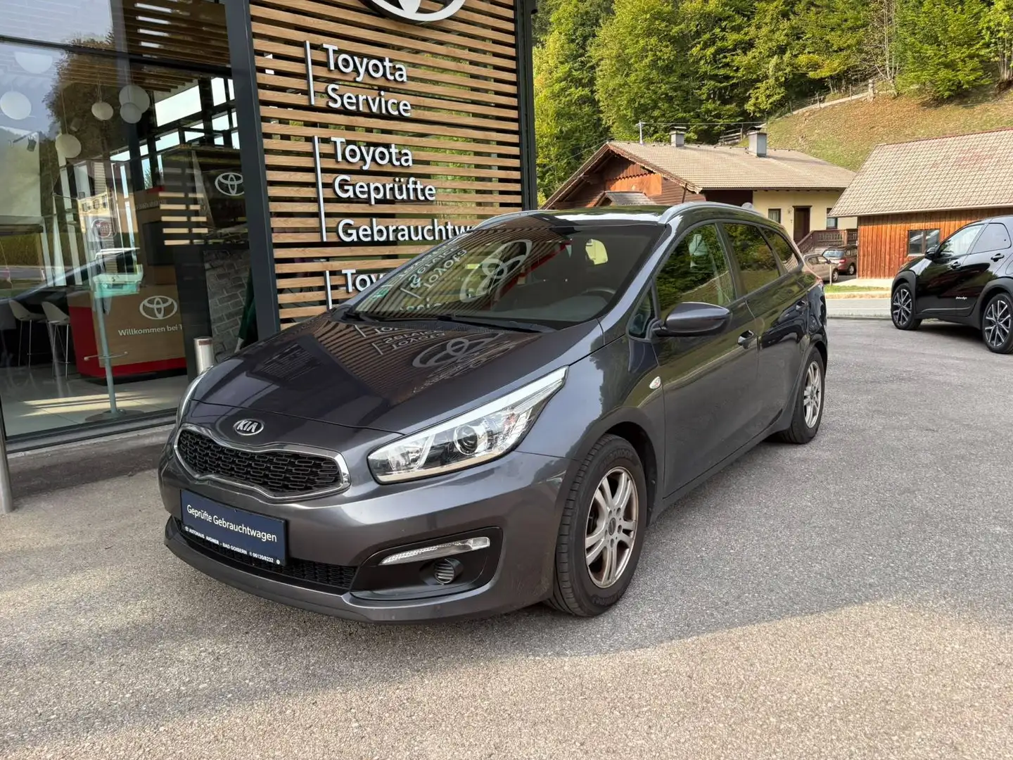 Kia Ceed SW / cee'd SW Grau - 2