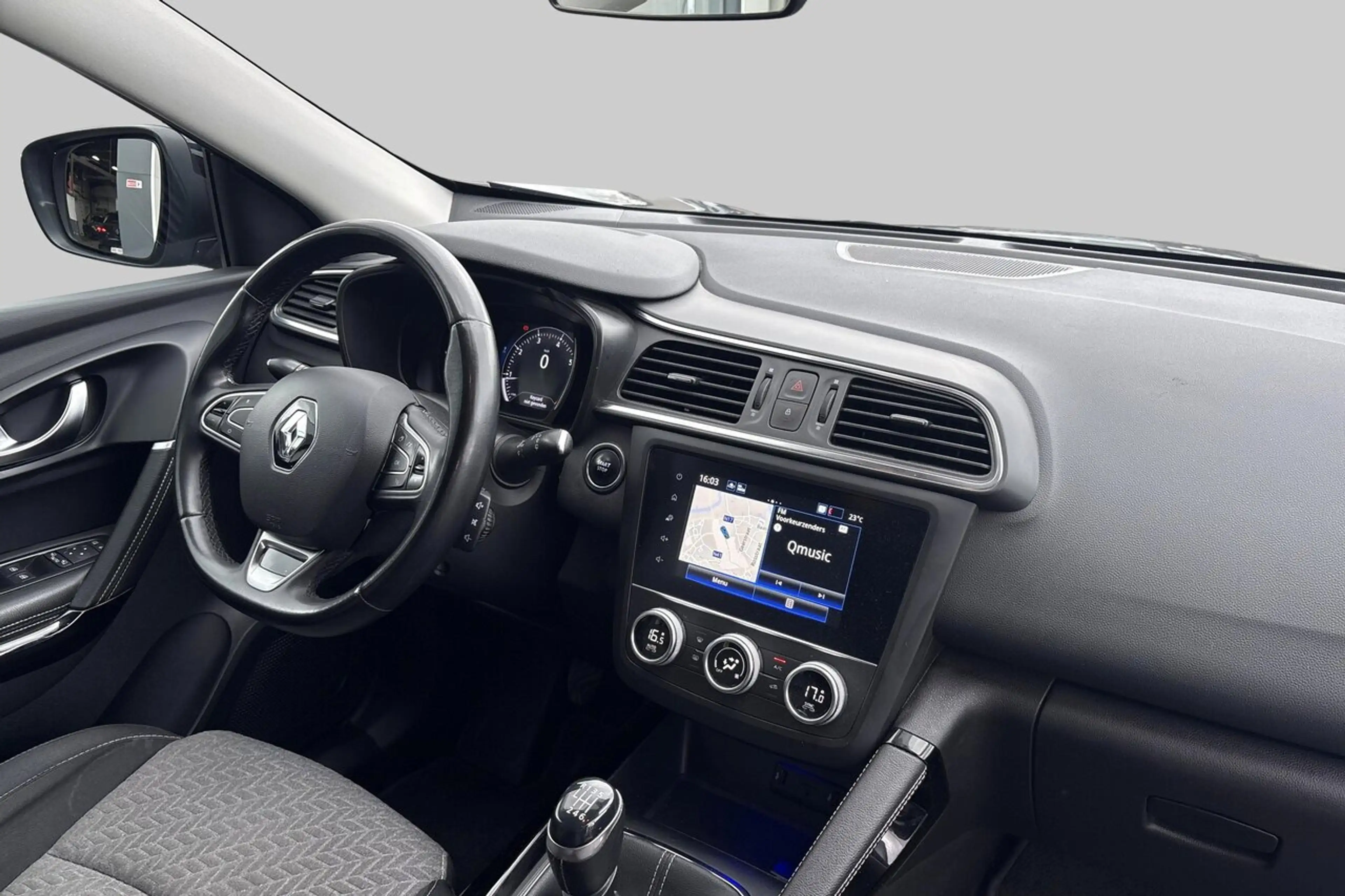 Renault Kadjar 1.3 TCe 140 — photo 25