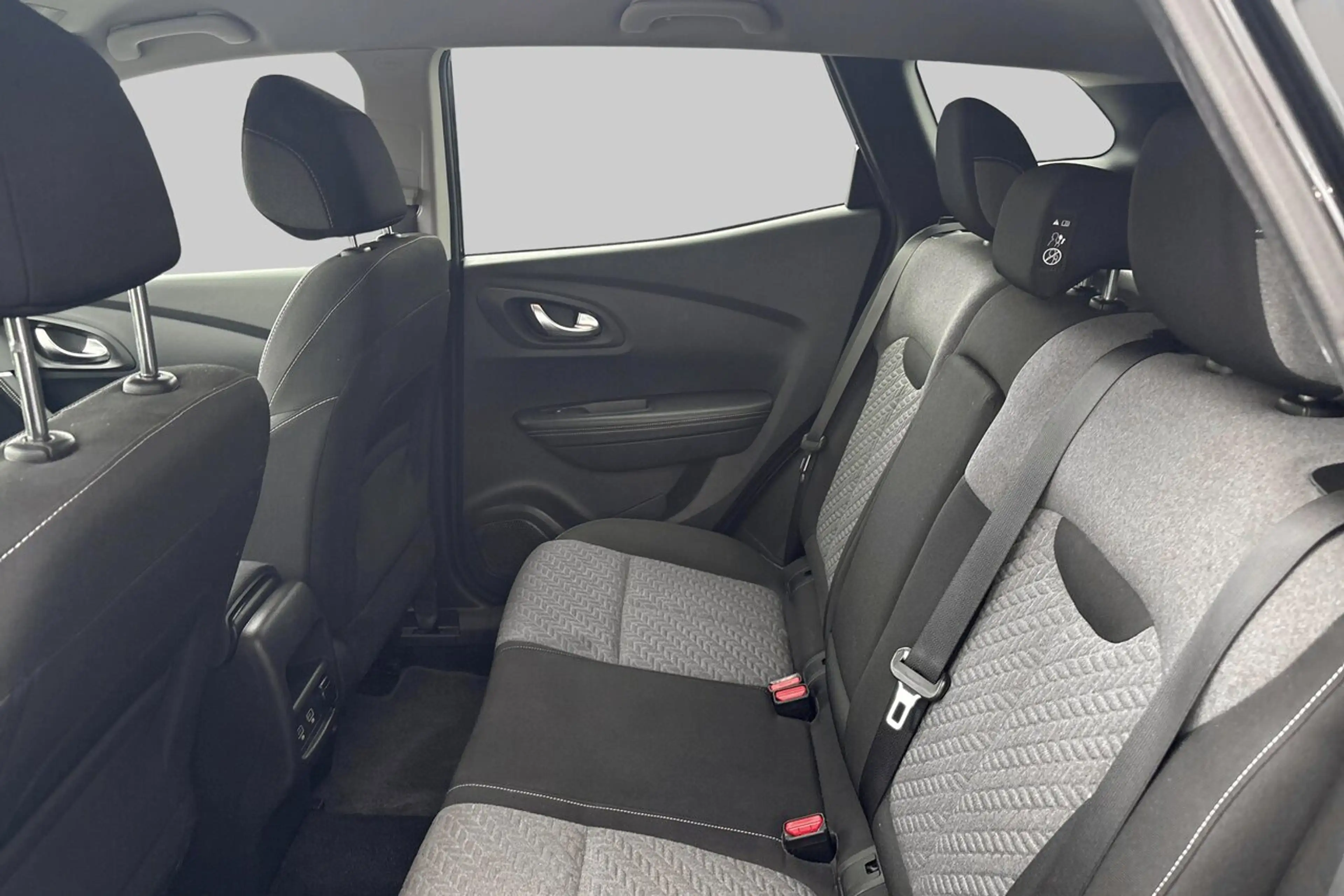 Renault Kadjar 1.3 TCe 140 — photo 23