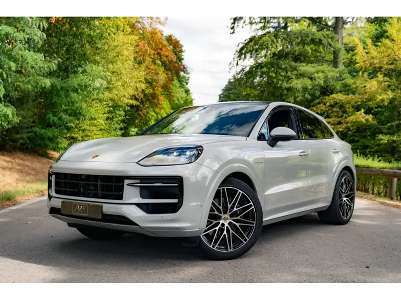 PORSCHE Cayenne Coupe