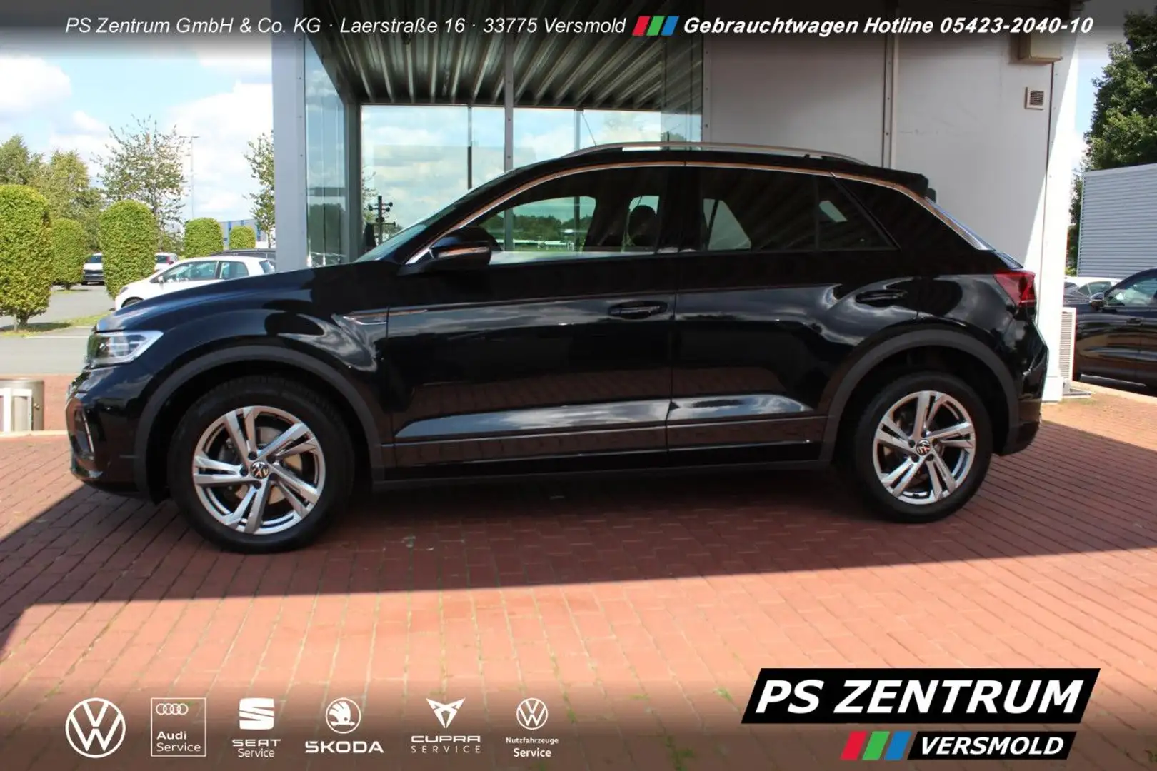 Volkswagen T-Roc 1.5 TSI R-Line AHK NAVI MATRIX RFK Bluetooth Schwarz - 2