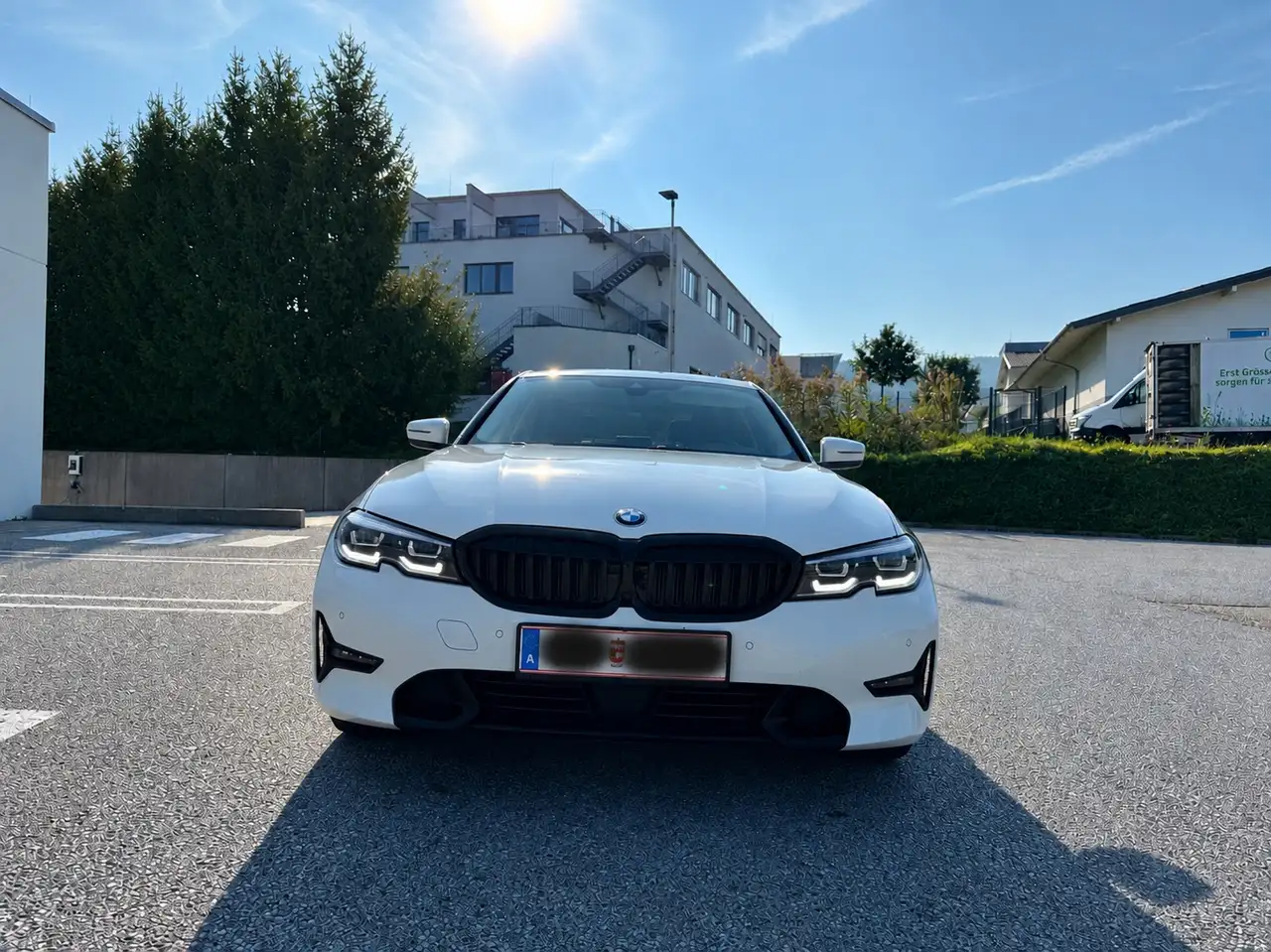 BMW 320