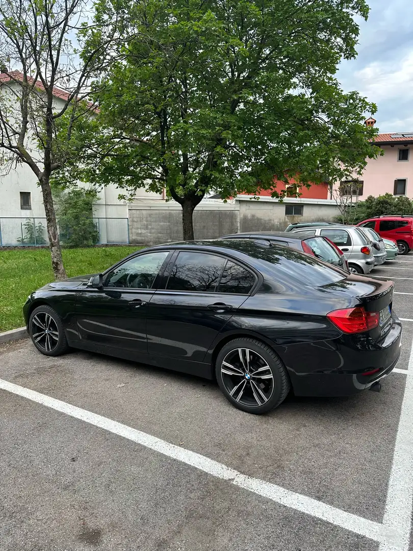 BMW 318 sport Negro - 1