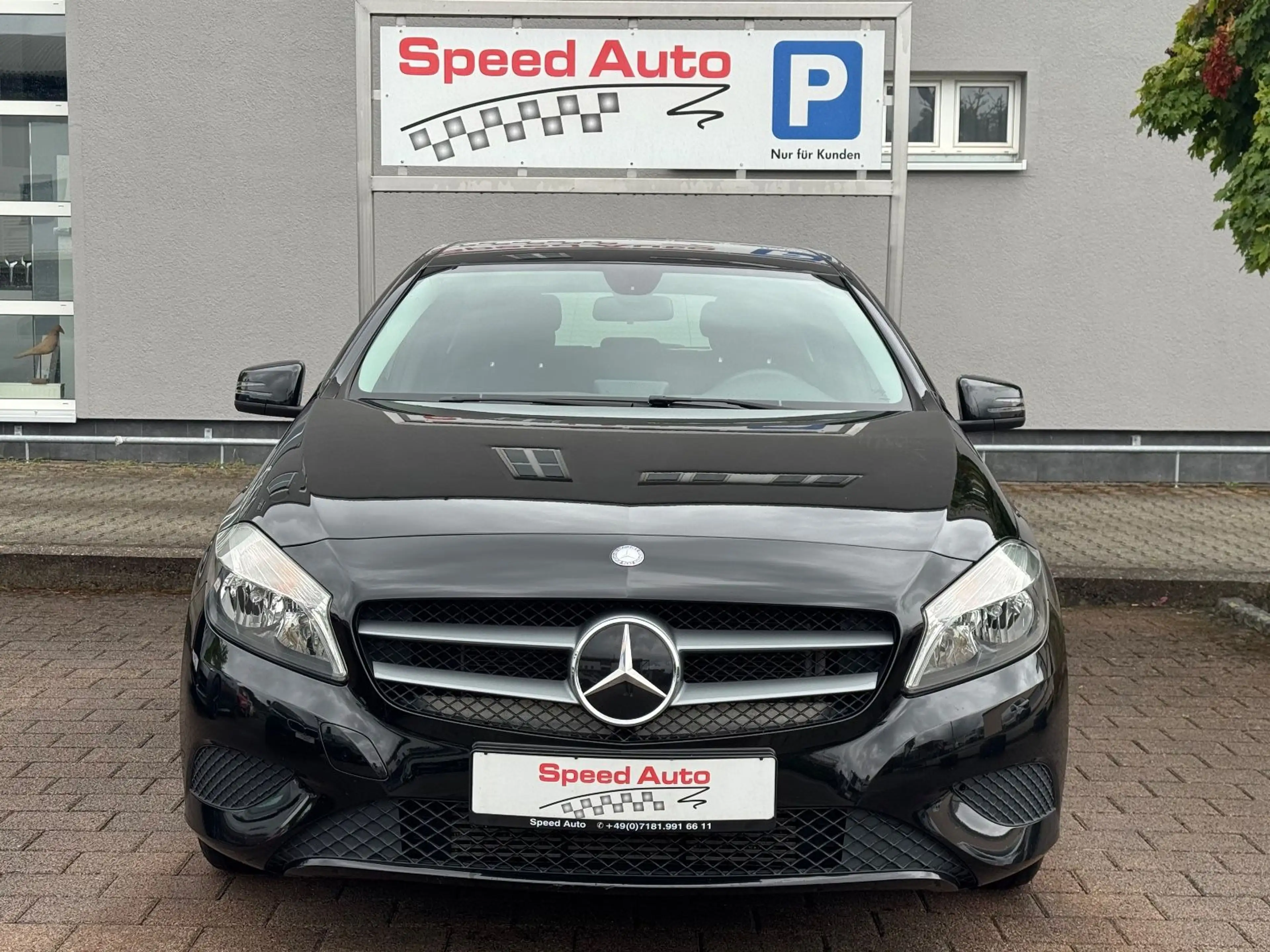 Mercedes-Benz A 180 BlueEffi RÜCKFAHRKAMERA/SITZH./ALU/1.HAND! — photo 4
