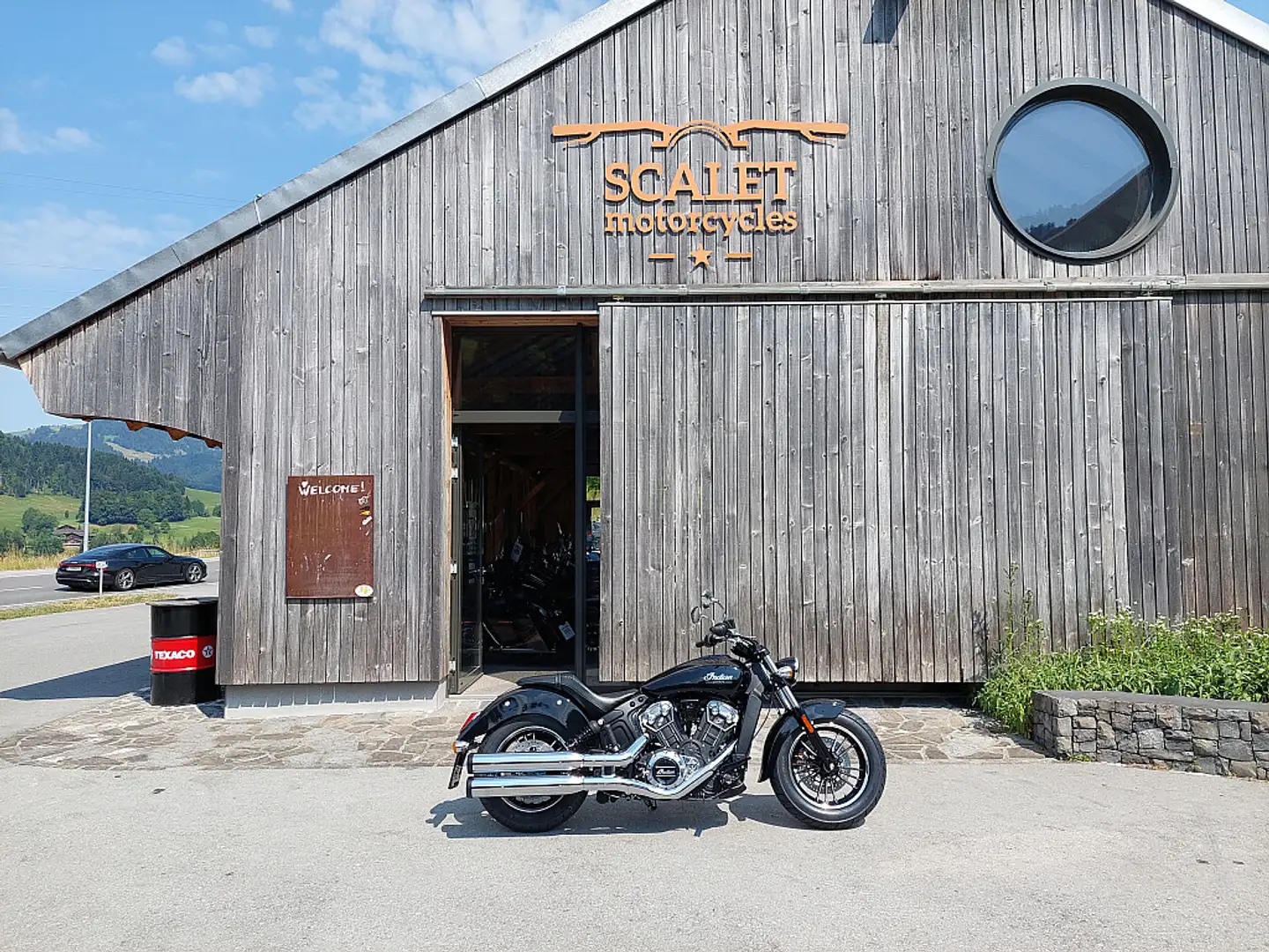 Indian Scout Scout 1200 Schwarz - 2