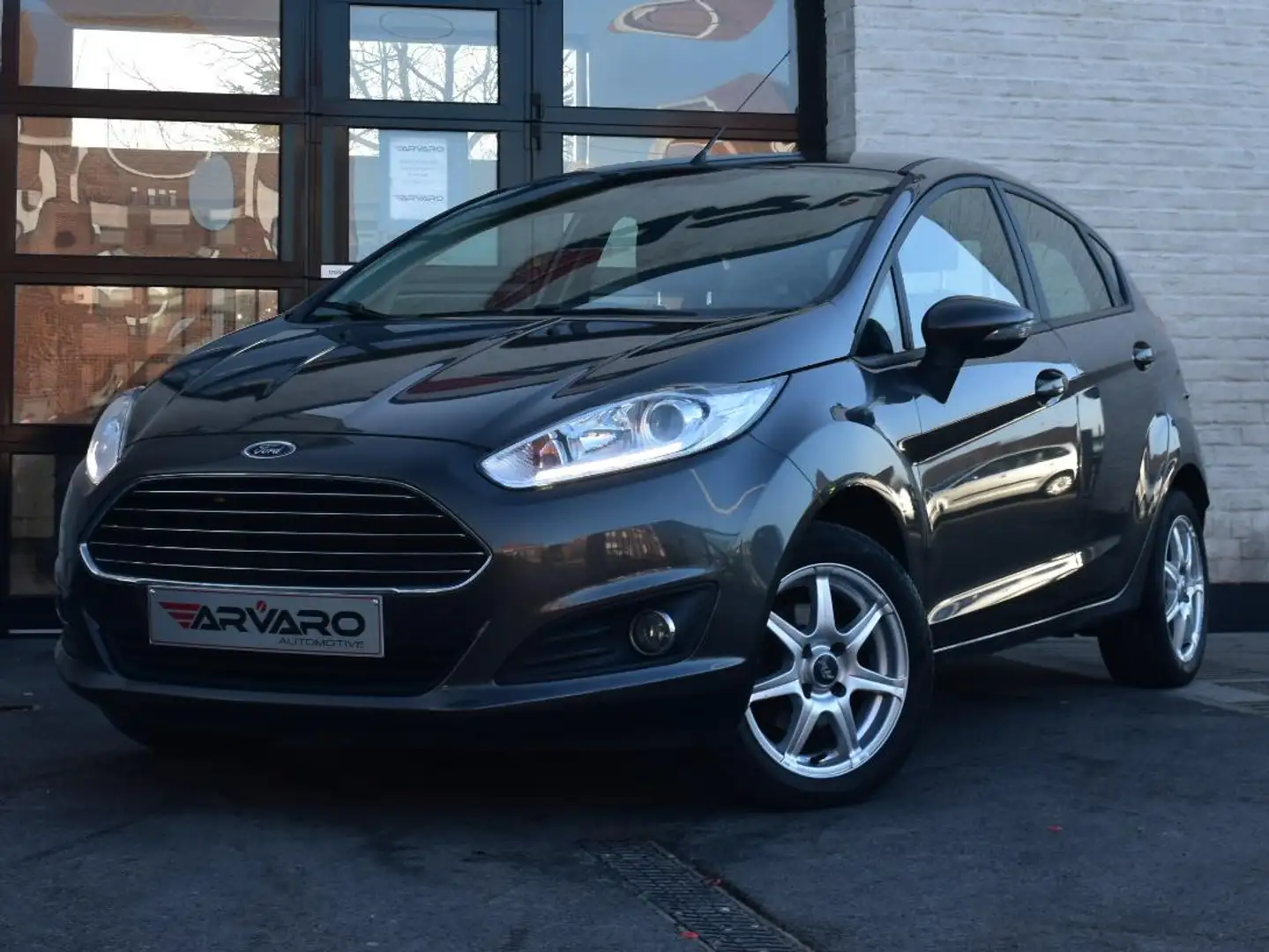Ford Fiesta 1.25i Trend / Airco / Topstaat / Garantie Grau - 2